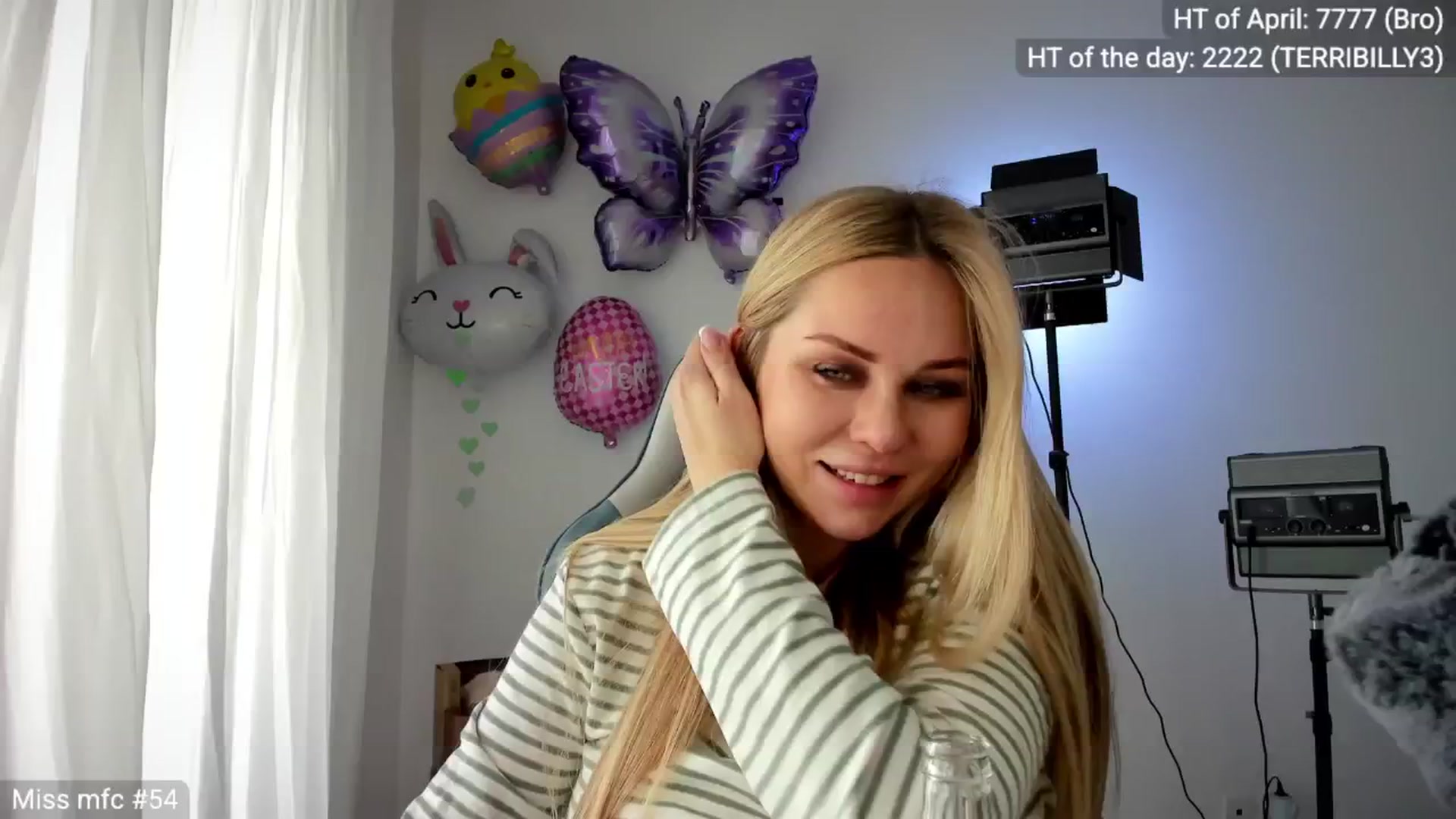 Gallery image thumbnail from Linda_0nline's myfreecams stream on, 04/19/2026, 10:06 image 6 of 20