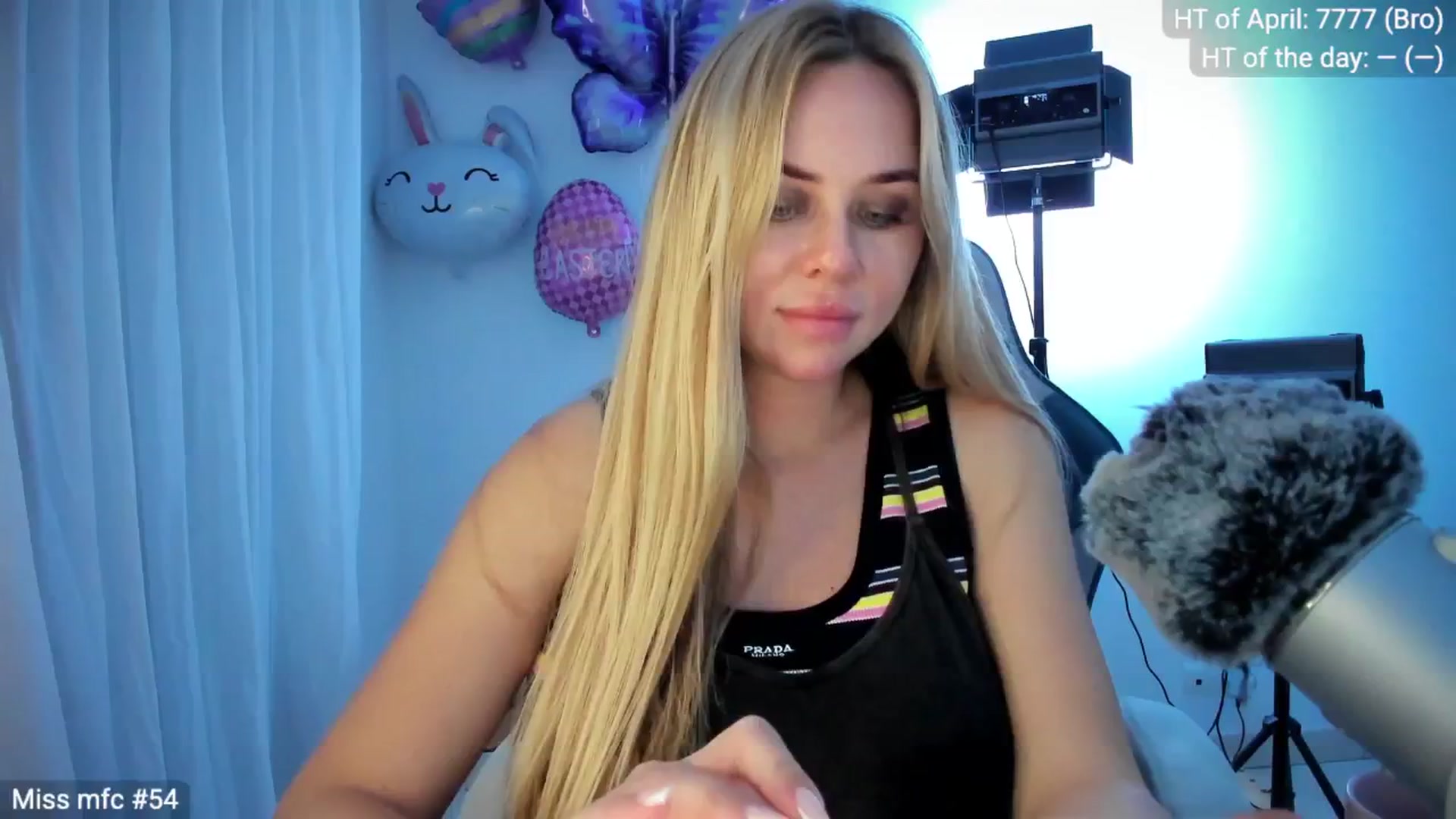 Gallery image thumbnail from Linda_0nline's myfreecams stream on, 04/21/2026, 20:27 image 5 of 20