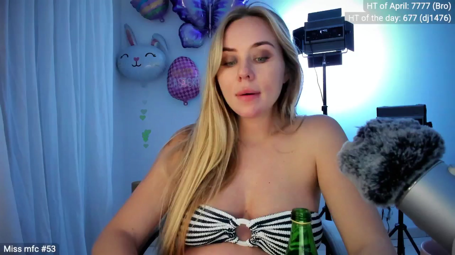 Gallery image thumbnail from Linda_0nline's myfreecams stream on, 04/21/2026, 20:27 image 10 of 20