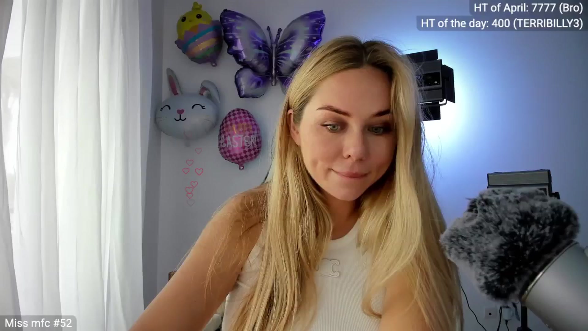 Gallery image thumbnail from Linda_0nline's myfreecams stream on, 04/22/2026, 10:16 image 6 of 20