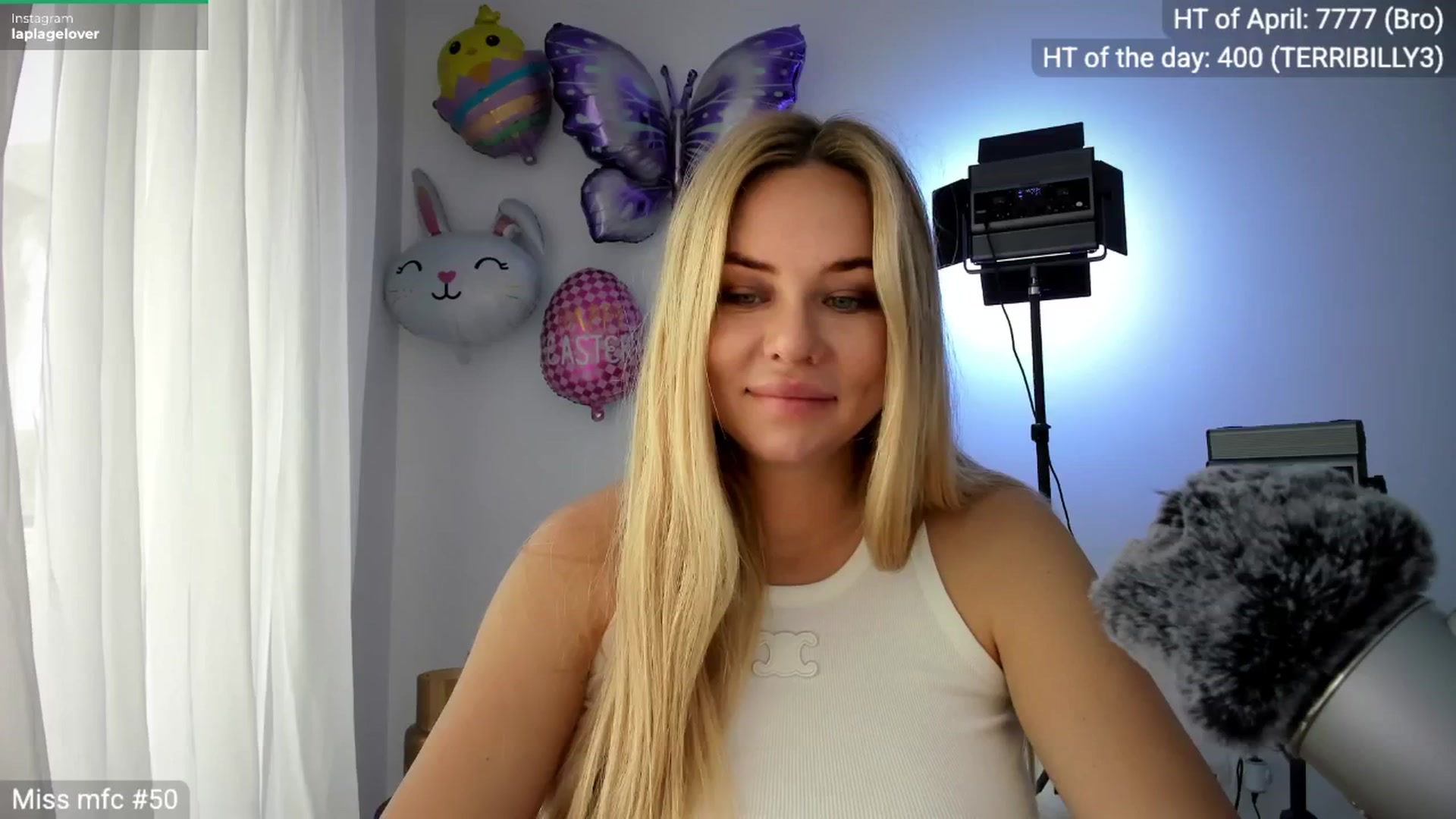 Gallery image thumbnail from Linda_0nline's myfreecams stream on, 04/22/2026, 10:16 image 13 of 20