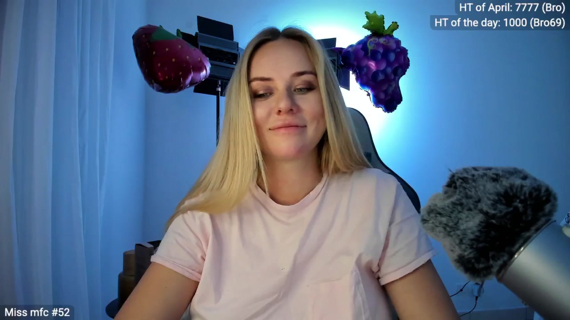 Gallery image thumbnail from Linda_0nline's myfreecams stream on, 04/25/2026, 20:04 image 5 of 20