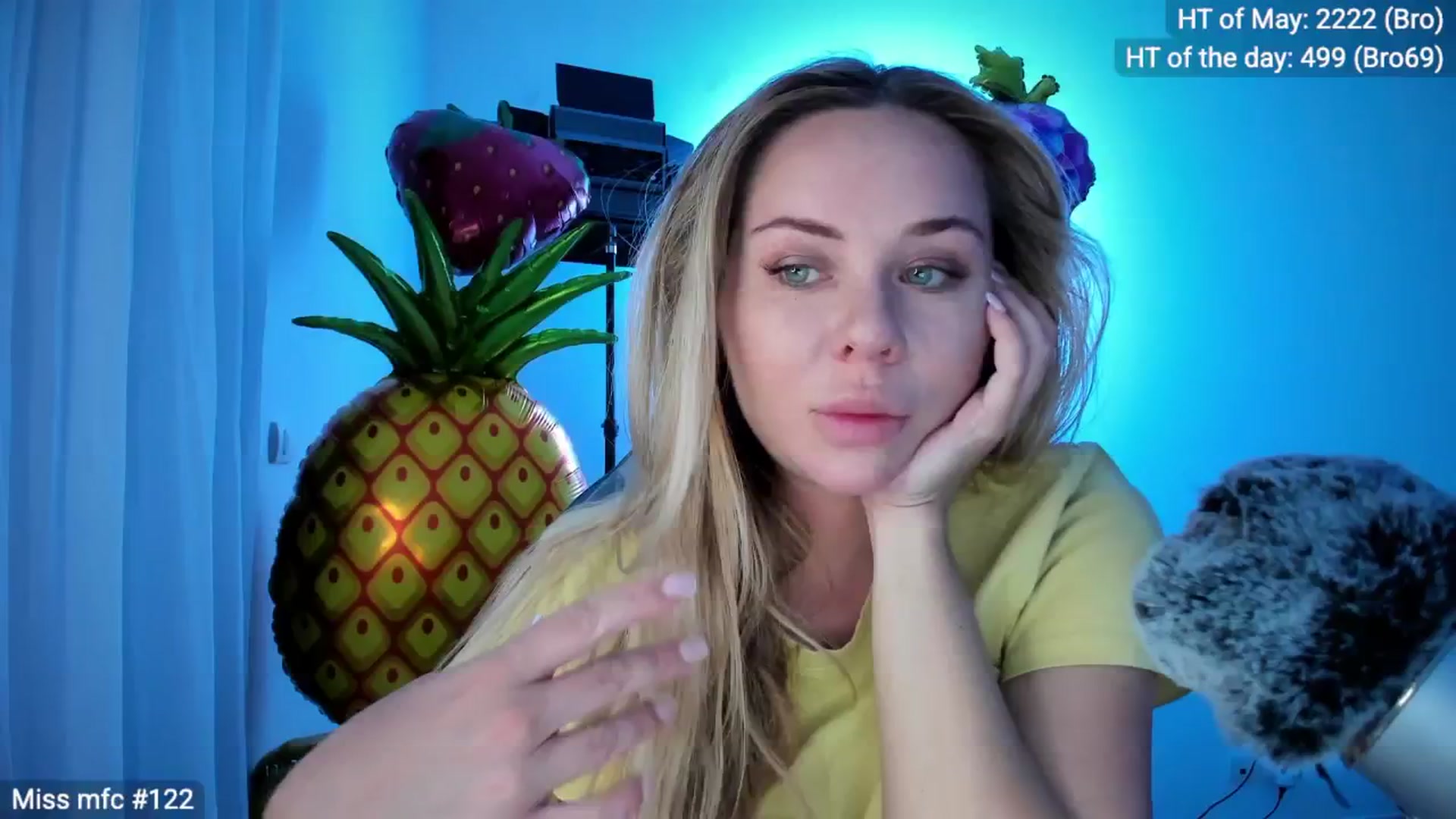 Gallery image thumbnail from Linda_0nline's myfreecams stream on, 05/02/2026, 18:57 image 5 of 20