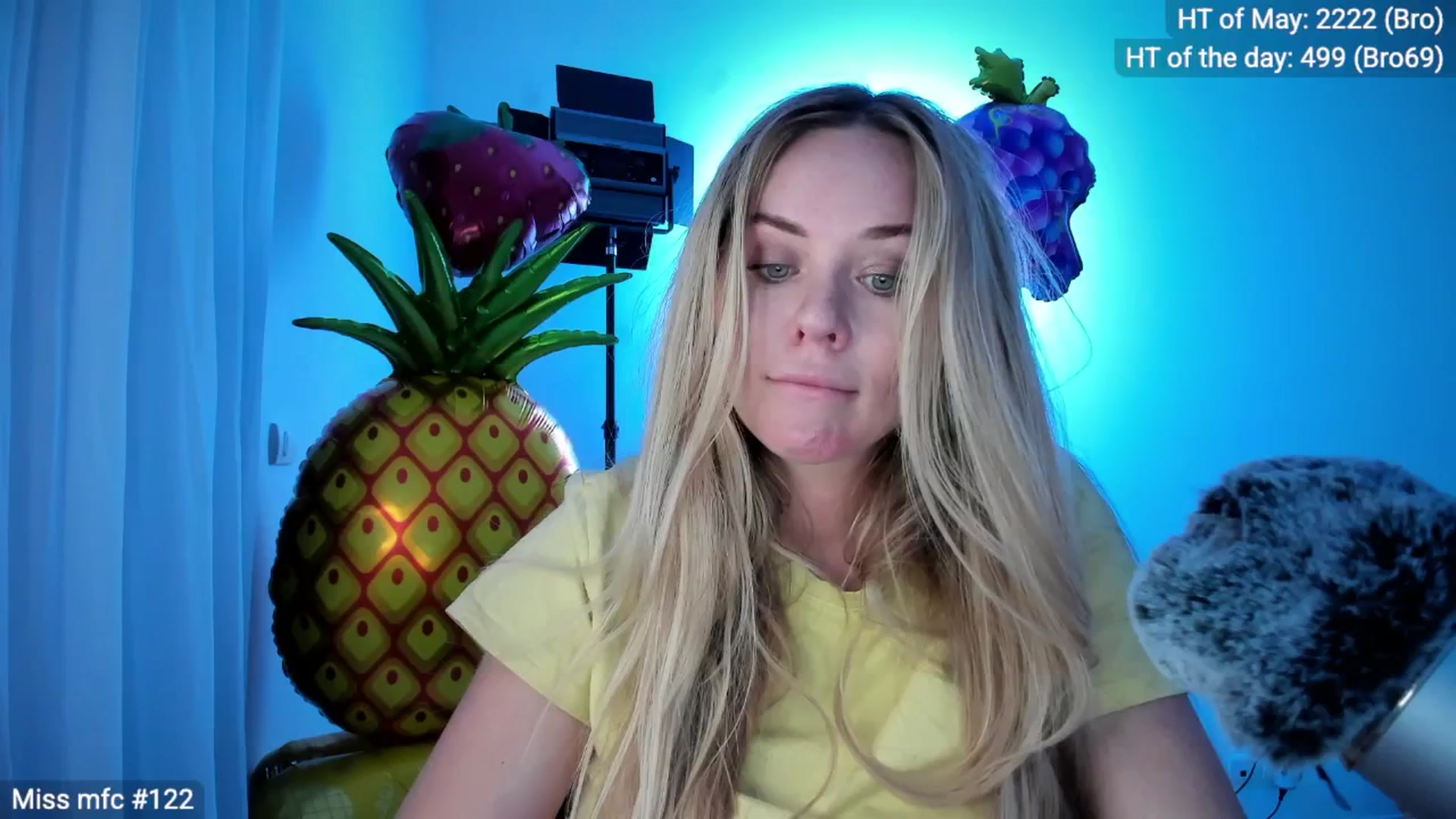 Gallery image thumbnail from Linda_0nline's myfreecams stream on, 05/02/2026, 18:57 image 2 of 20