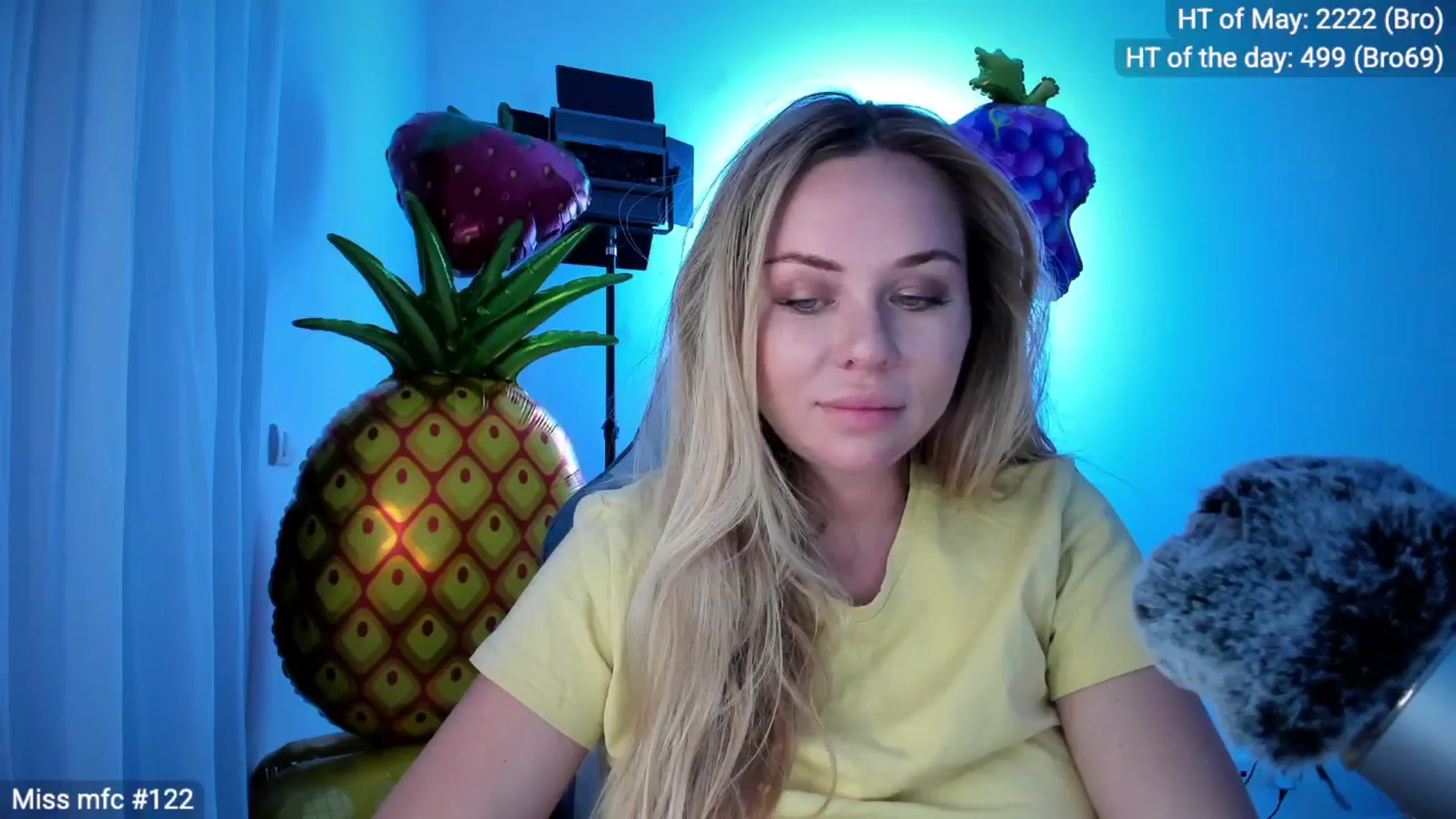 Gallery image thumbnail from Linda_0nline's myfreecams stream on, 05/02/2026, 18:57 image 9 of 20