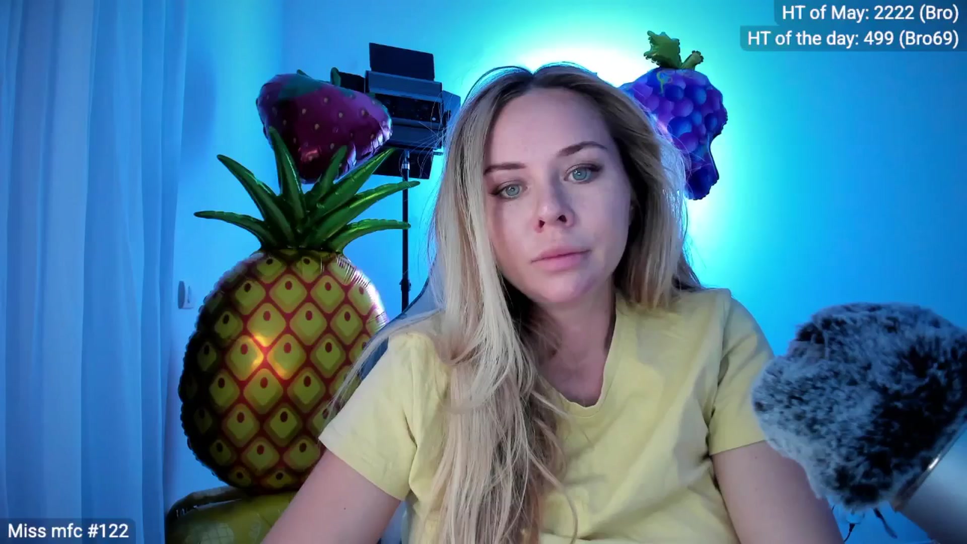 Gallery image thumbnail from Linda_0nline's myfreecams stream on, 05/02/2026, 18:57 image 6 of 20