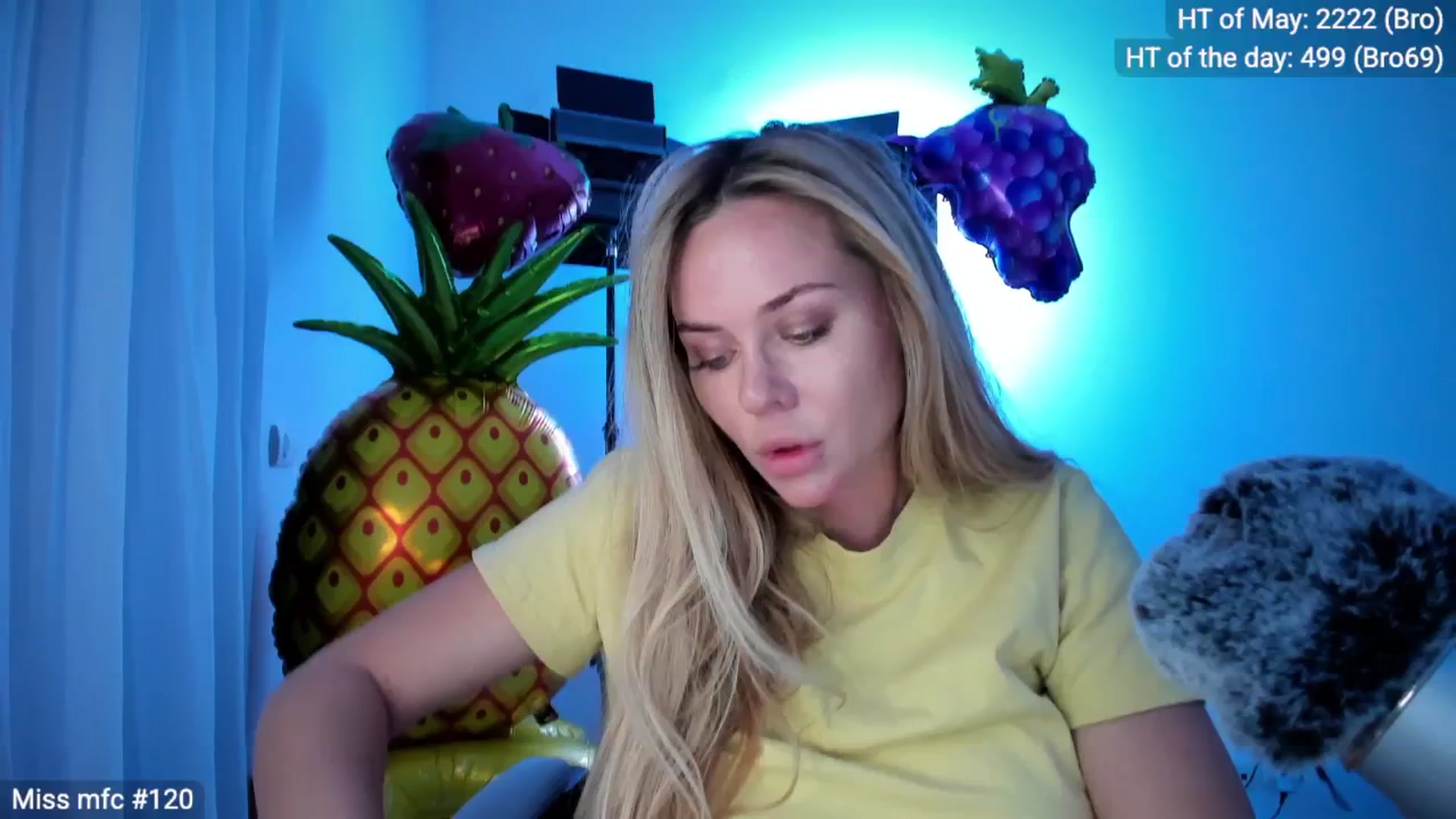 Gallery image thumbnail from Linda_0nline's myfreecams stream on, 05/02/2026, 18:57 image 12 of 20