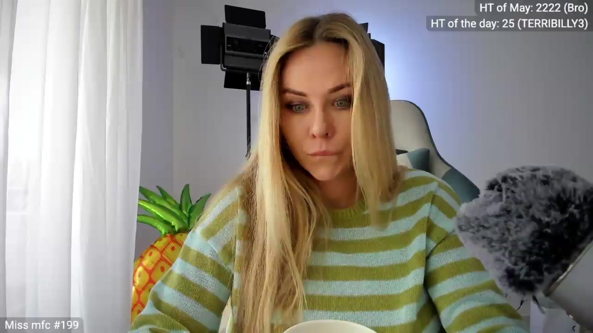 Gallery image thumbnail from Linda_0nline's myfreecams stream on, 05/08/2026, 09:31 image 4 of 20