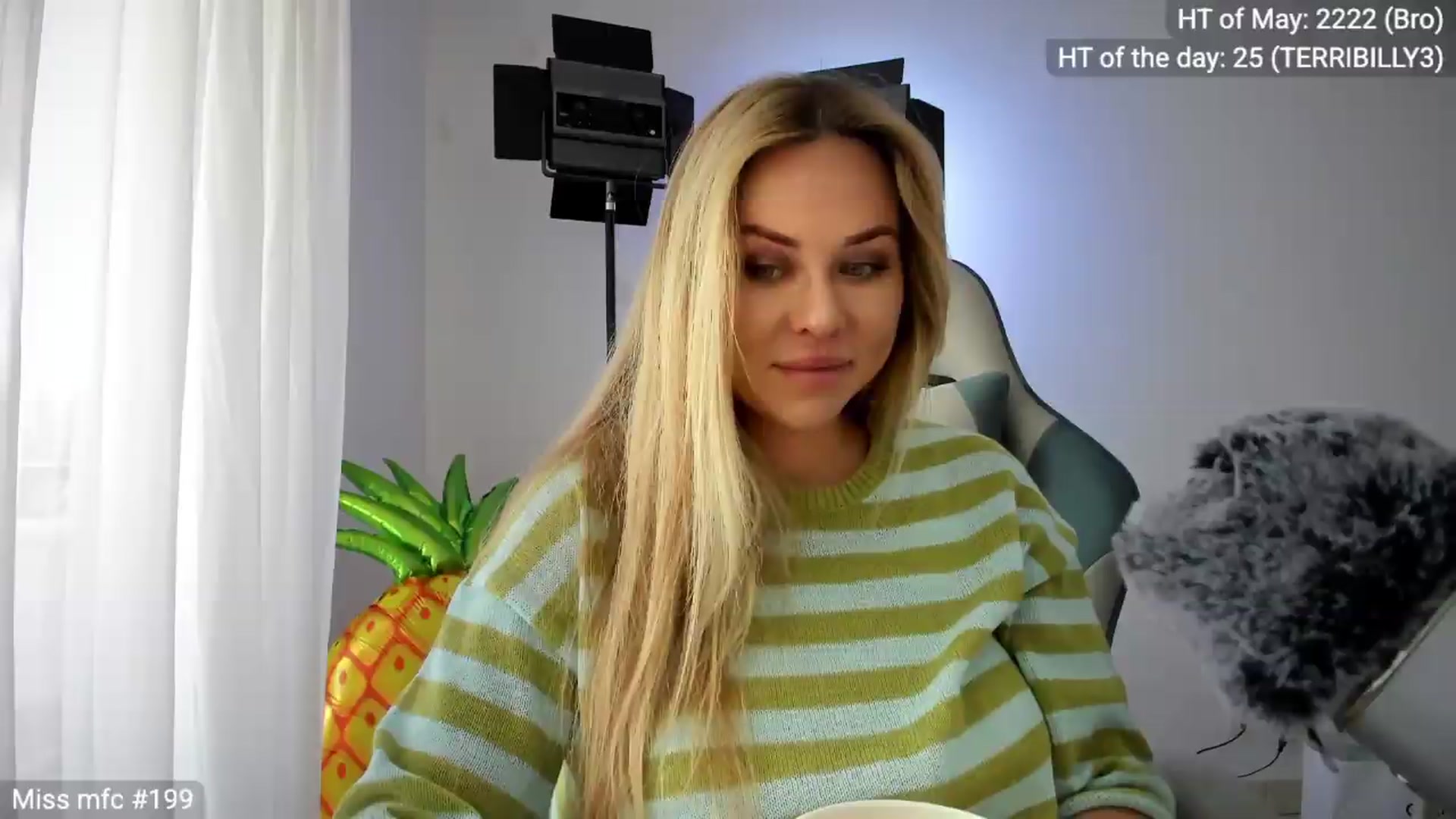 Gallery image thumbnail from Linda_0nline's myfreecams stream on, 05/08/2026, 09:31 image 5 of 20