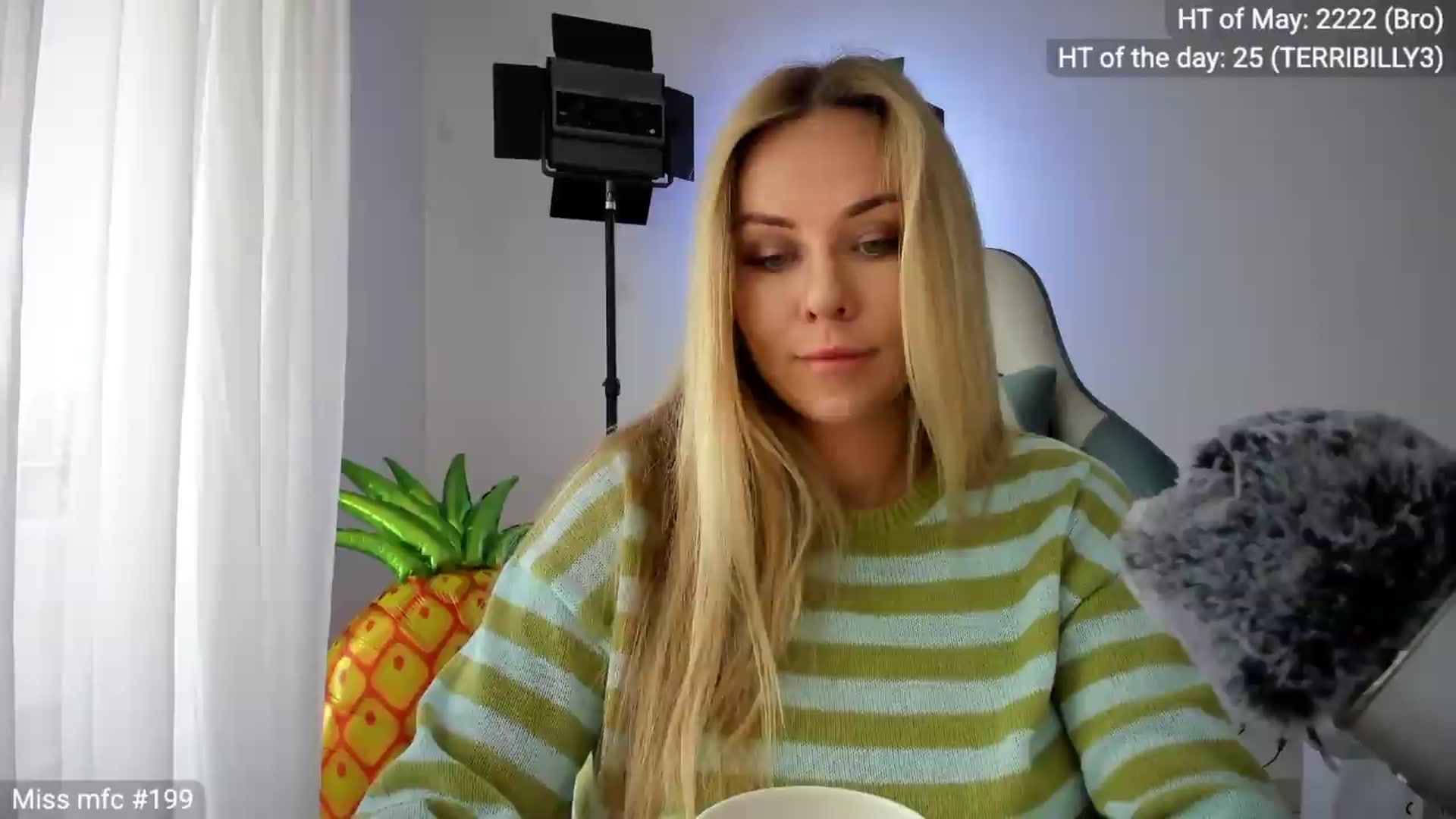 Gallery image thumbnail from Linda_0nline's myfreecams stream on, 05/08/2026, 09:31 image 3 of 20
