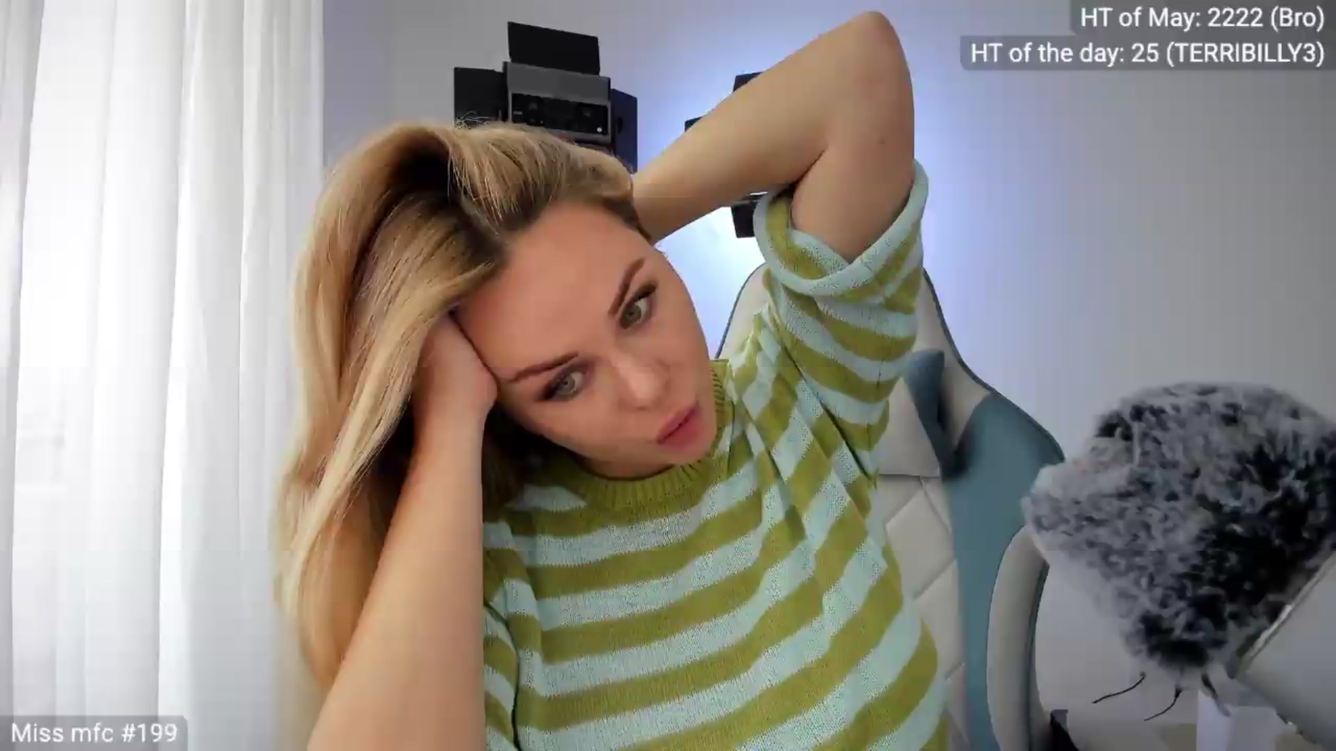 Gallery image thumbnail from Linda_0nline's myfreecams stream on, 05/08/2026, 09:31 image 11 of 20