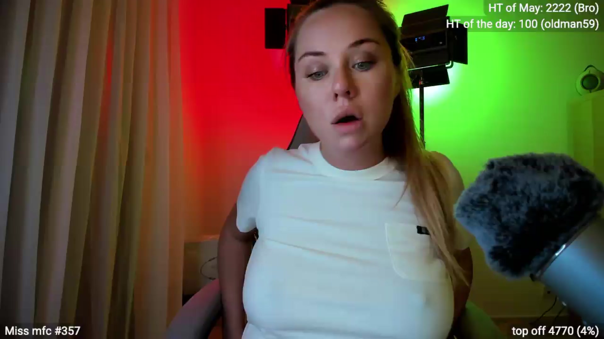 Gallery image thumbnail from Linda_0nline's myfreecams stream on, 05/23/2026, 20:16 image 3 of 20