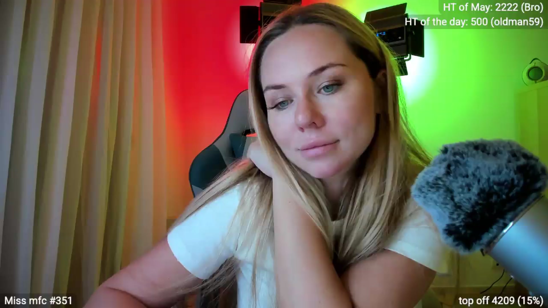 Gallery image thumbnail from Linda_0nline's myfreecams stream on, 05/23/2026, 20:16 image 20 of 20