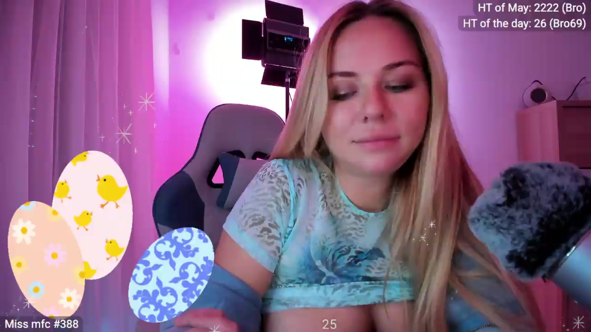 Gallery image thumbnail from Linda_0nline's myfreecams stream on, 05/25/2026, 18:42 image 11 of 20