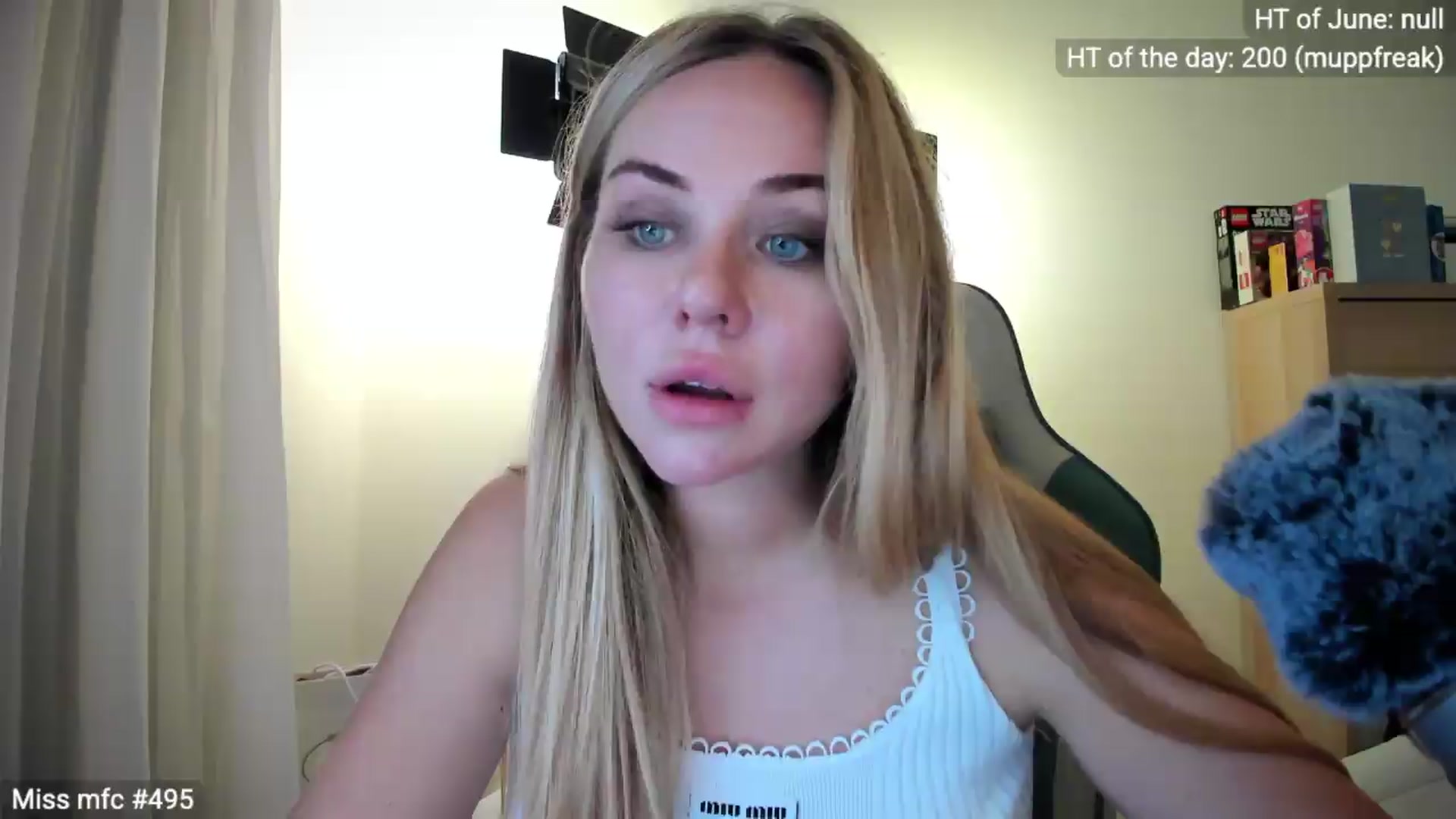 Gallery image thumbnail from Linda_0nline's myfreecams stream on, 06/01/2026, 20:05 image 2 of 20