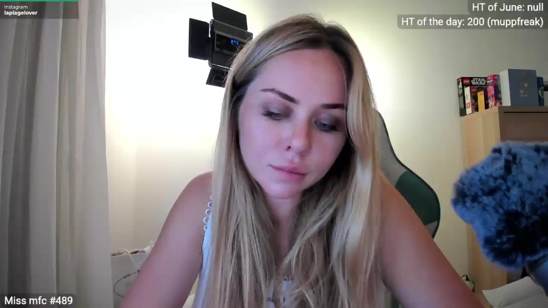Gallery image thumbnail from Linda_0nline's myfreecams stream on, 06/01/2026, 20:05 image 7 of 20