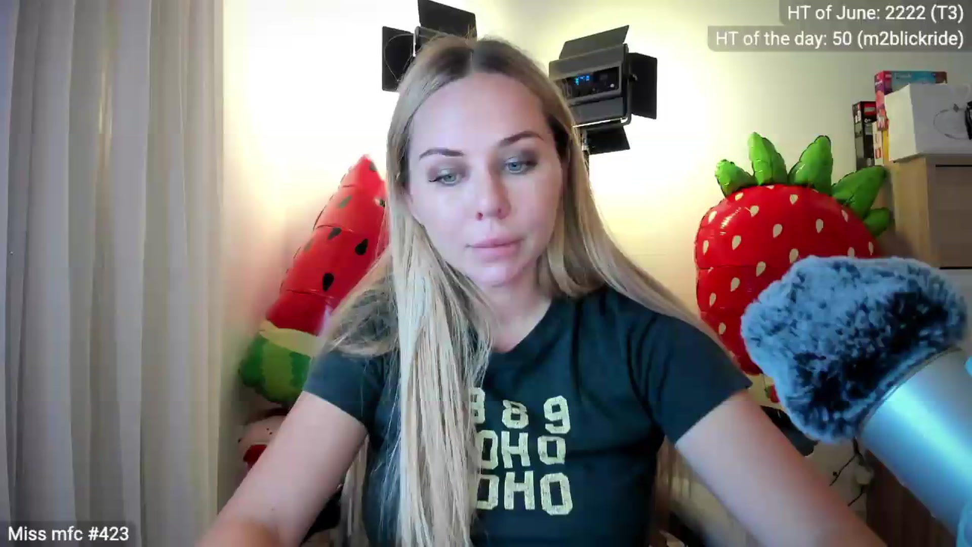 Gallery image thumbnail from Linda_0nline's myfreecams stream on, 06/08/2026, 19:45 image 11 of 20