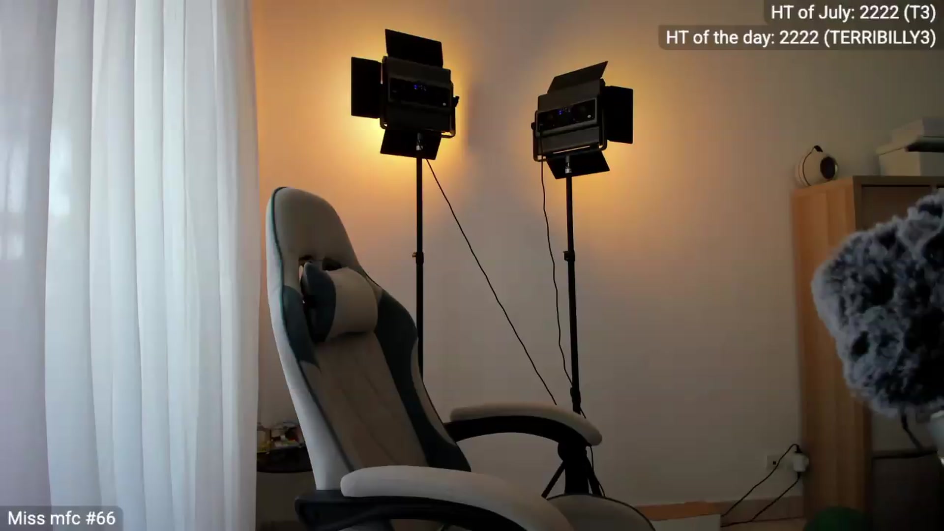 Gallery image thumbnail from Linda_0nline's myfreecams stream on, 07/01/2026, 10:46 image 2 of 20