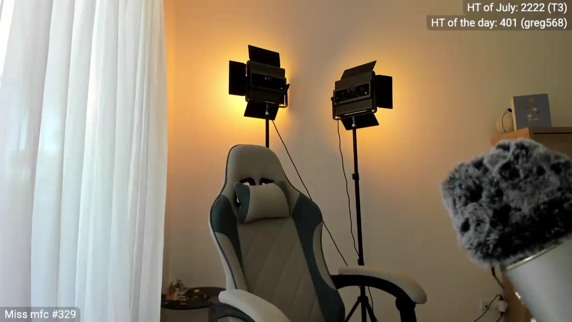 Gallery image thumbnail from Linda_0nline's myfreecams stream on, 07/03/2026, 10:29 image 16 of 20