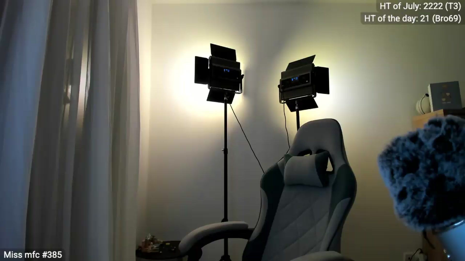 Gallery image thumbnail from Linda_0nline's myfreecams stream on, 07/03/2026, 20:32 image 12 of 20