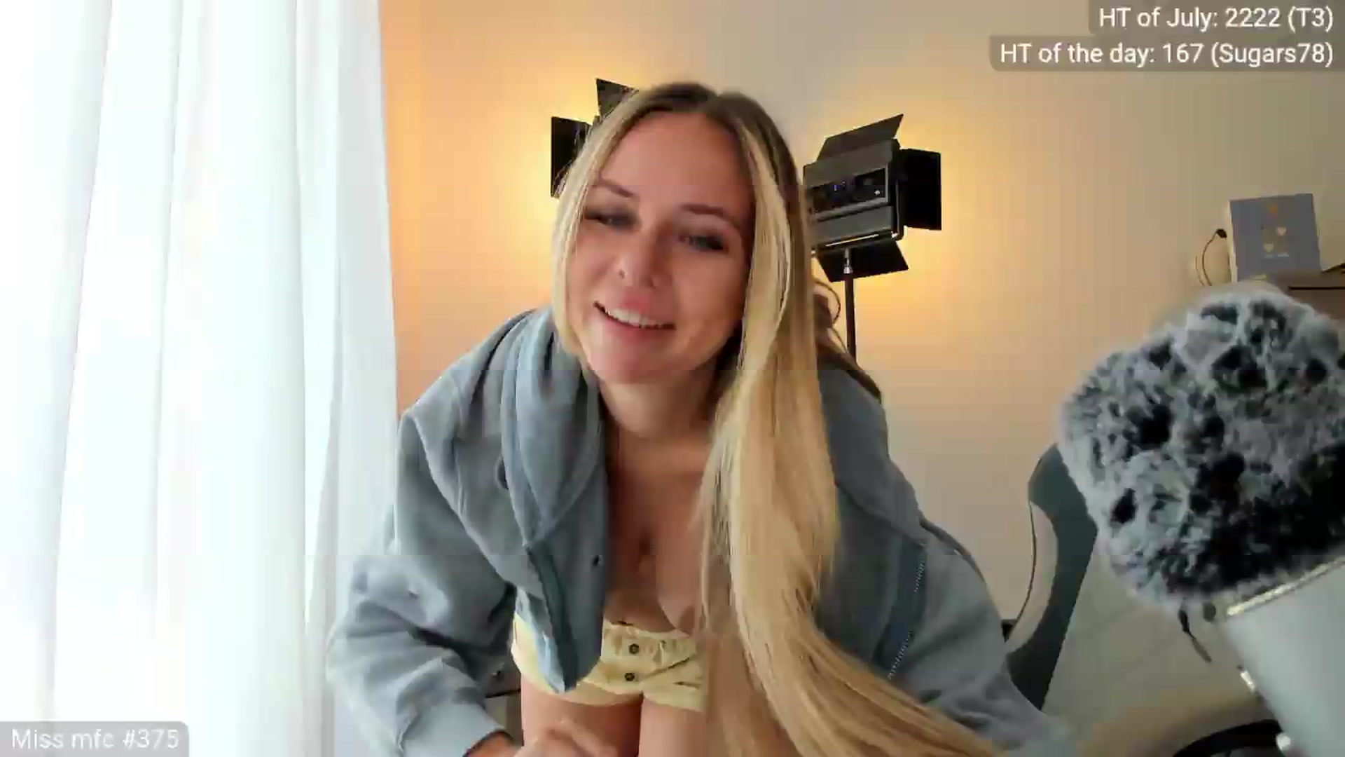Gallery image thumbnail from Linda_0nline's myfreecams stream on, 07/04/2026, 06:21 image 8 of 20