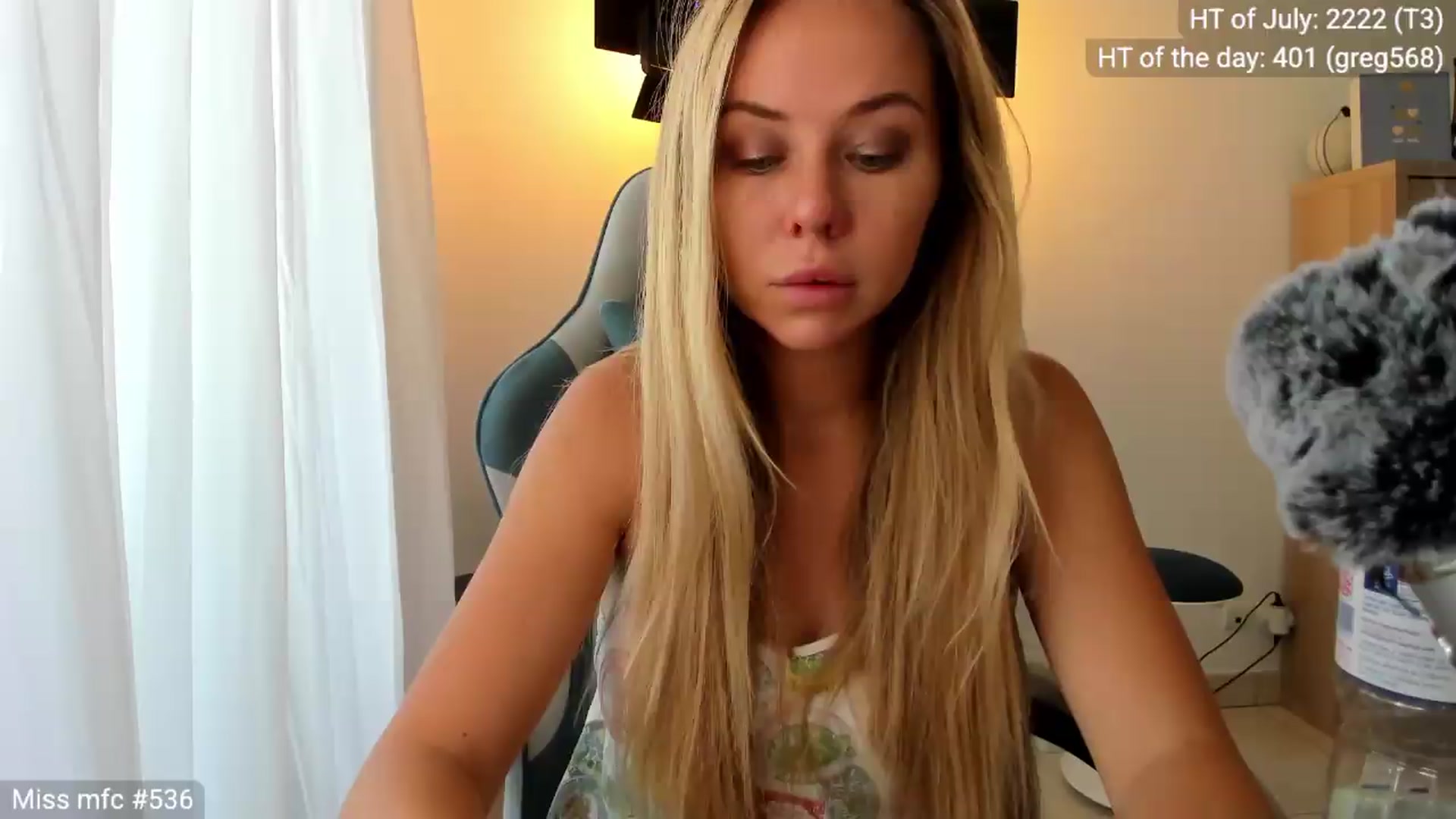 Gallery image thumbnail from Linda_0nline's myfreecams stream on, 07/09/2026, 10:35 image 15 of 20