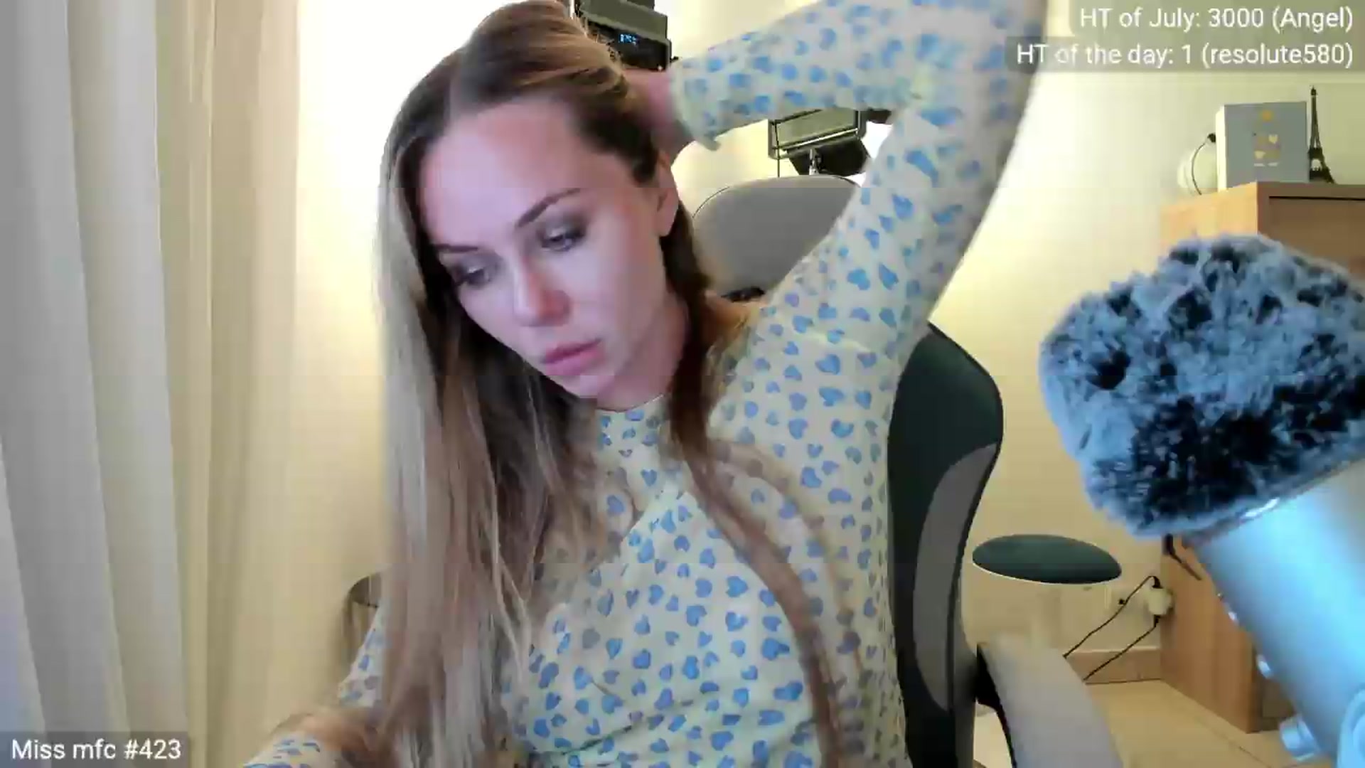 Gallery image thumbnail from Linda_0nline's myfreecams stream on, 07/10/2026, 20:48 image 11 of 20