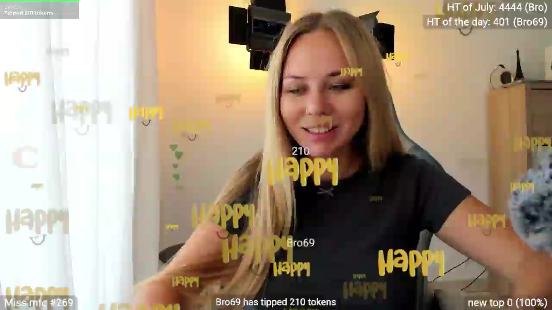 Gallery image thumbnail from Linda_0nline's myfreecams stream on, 07/26/2026, 10:49 image 3 of 20