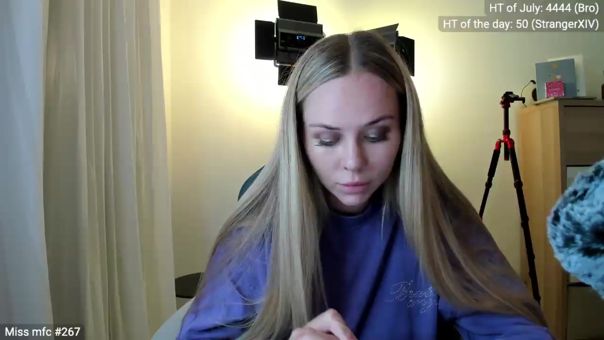 Gallery image thumbnail from Linda_0nline's myfreecams stream on, 07/27/2026, 20:29 image 20 of 20