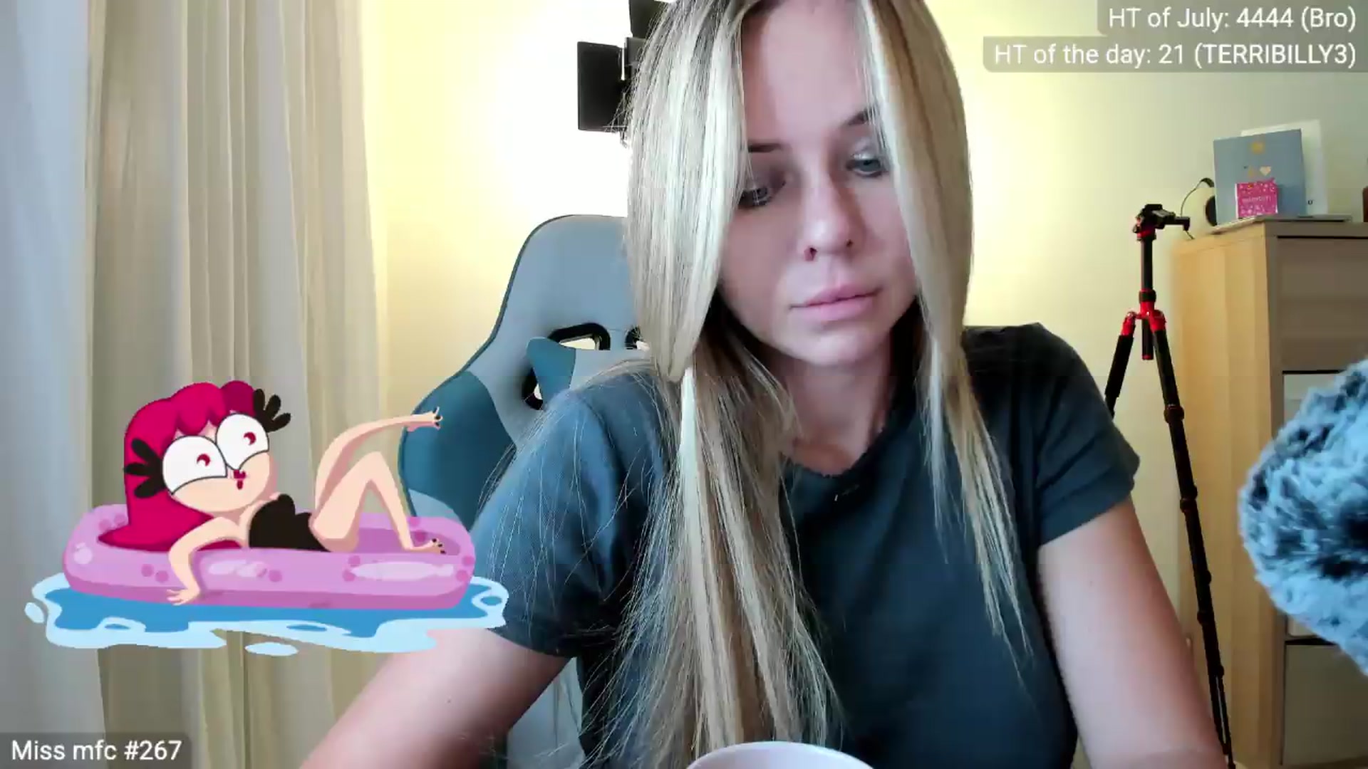 Gallery image thumbnail from Linda_0nline's myfreecams stream on, 07/27/2026, 20:29 image 8 of 20