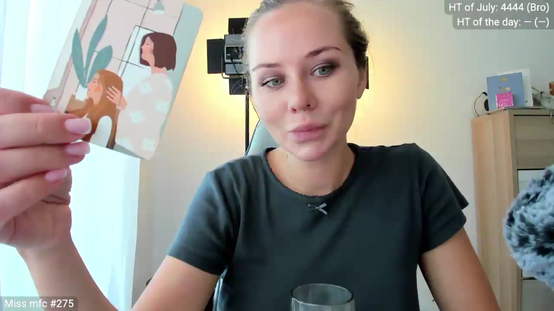 Gallery image thumbnail from Linda_0nline's myfreecams stream on, 07/28/2026, 10:11 image 4 of 20
