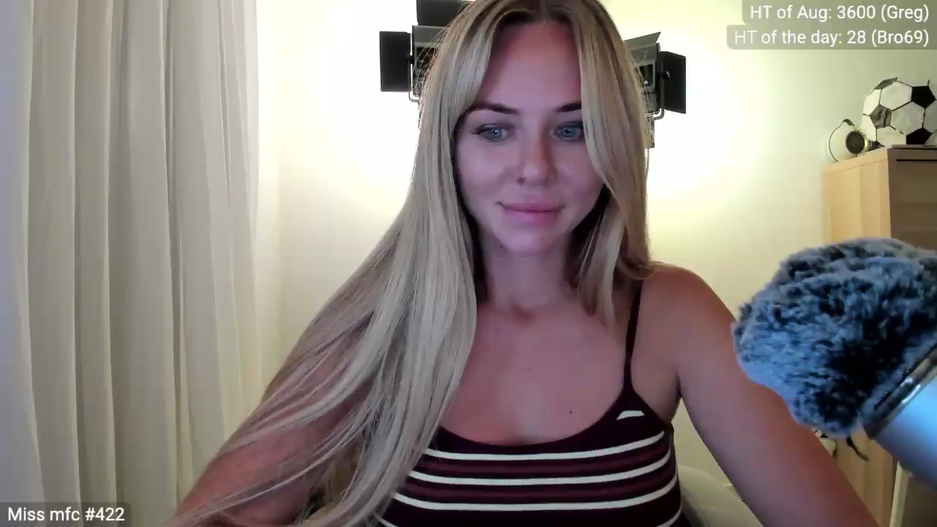 Gallery image thumbnail from Linda_0nline's myfreecams stream on, 08/02/2026, 20:59 image 18 of 20