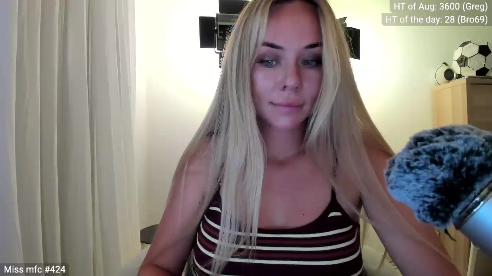 Gallery image thumbnail from Linda_0nline's myfreecams stream on, 08/02/2026, 20:59 image 13 of 20