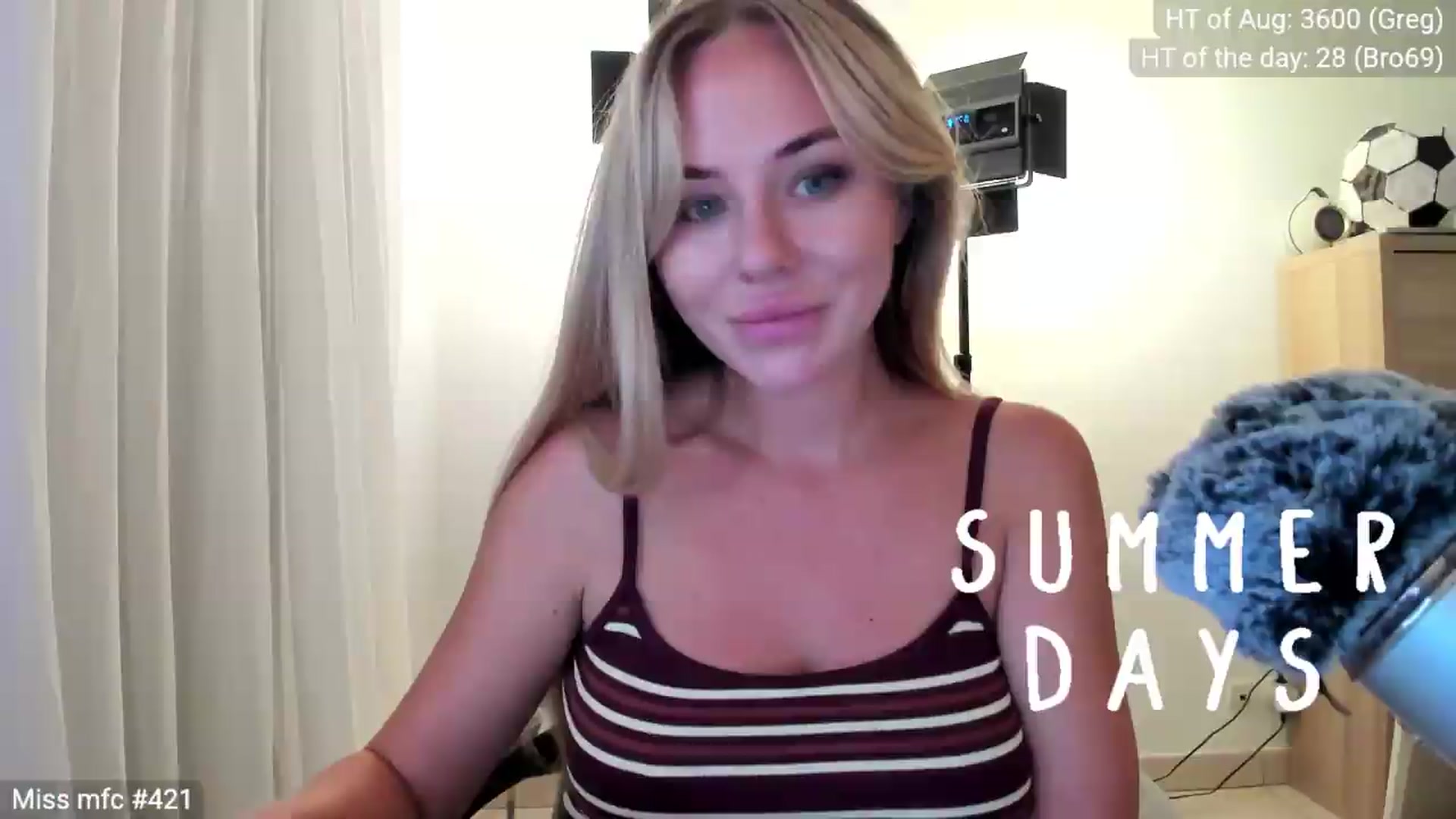 Gallery image thumbnail from Linda_0nline's myfreecams stream on, 08/02/2026, 20:59 image 4 of 20
