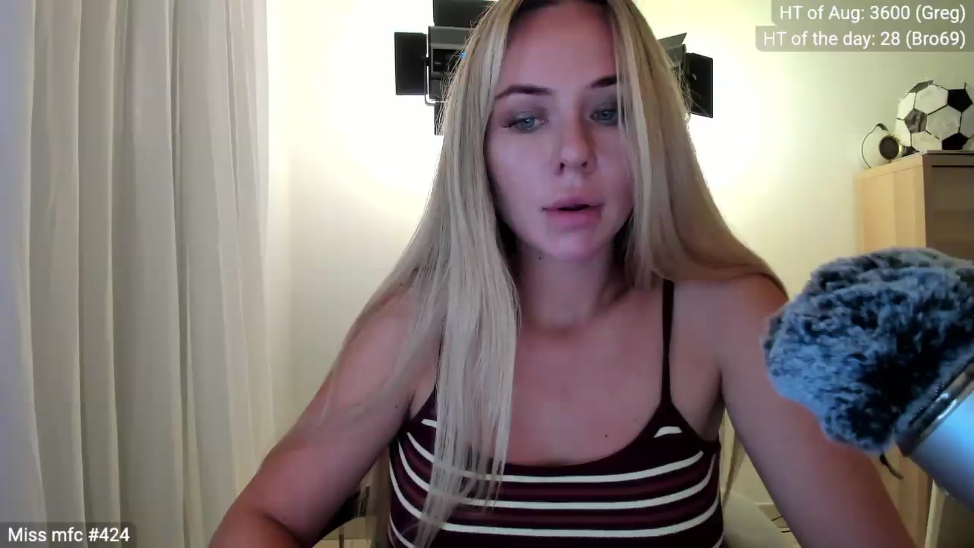 Gallery image thumbnail from Linda_0nline's myfreecams stream on, 08/02/2026, 20:59 image 12 of 20