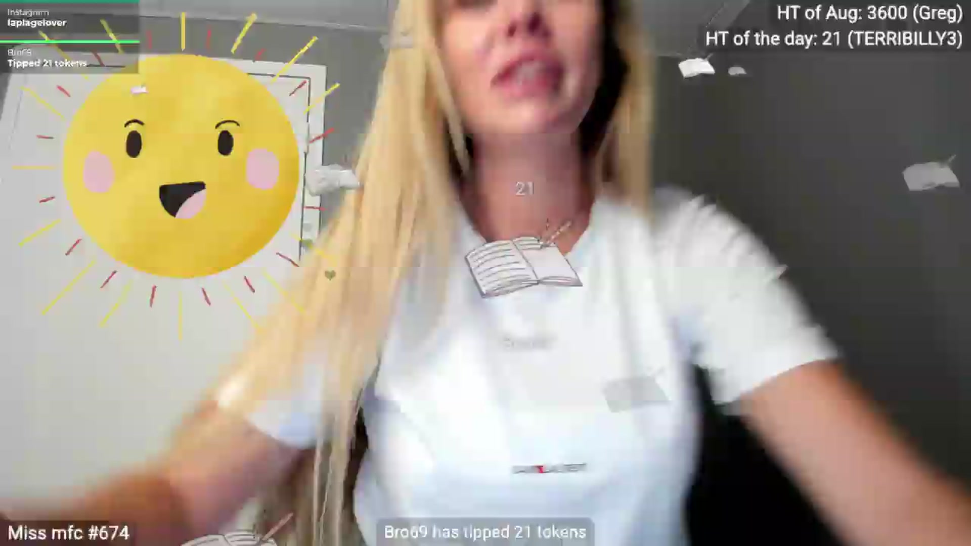 Gallery image thumbnail from Linda_0nline's myfreecams stream on, 08/07/2026, 09:53 image 12 of 20