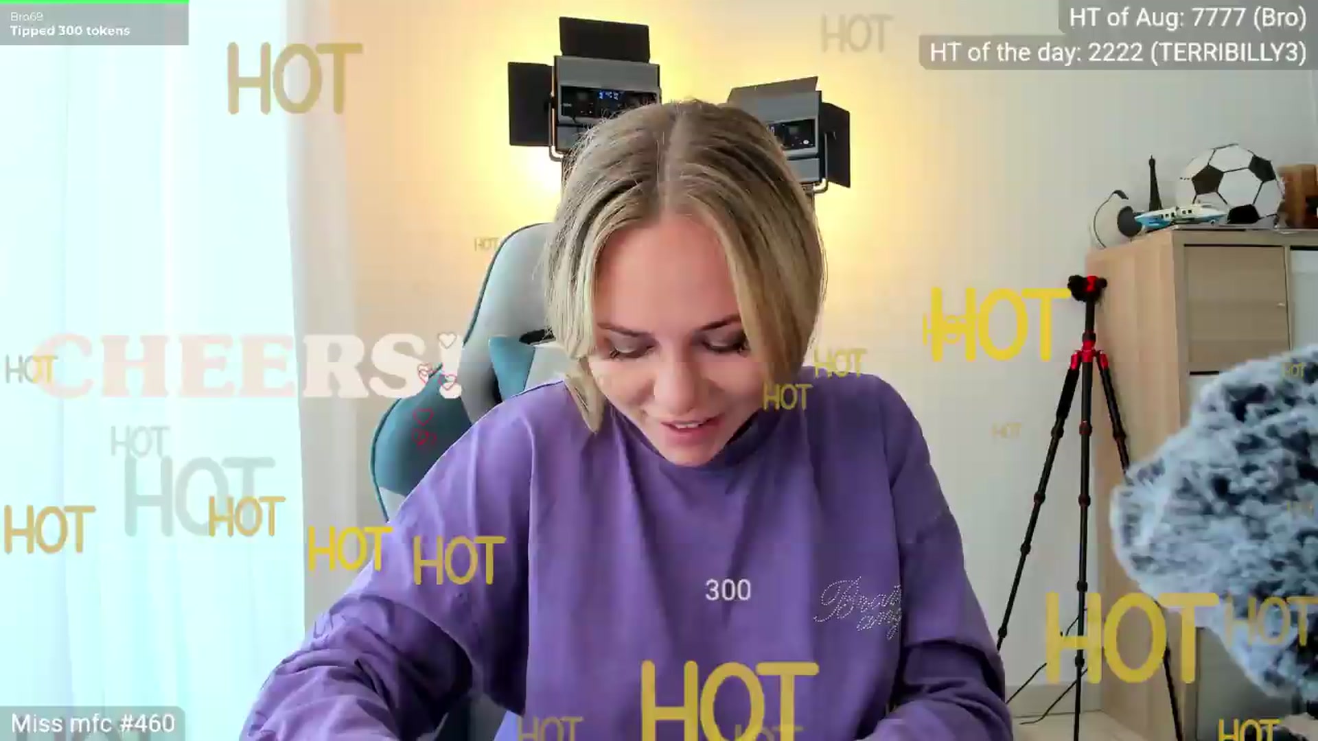 Gallery image thumbnail from Linda_0nline's myfreecams stream on, 08/10/2026, 10:56 image 5 of 20