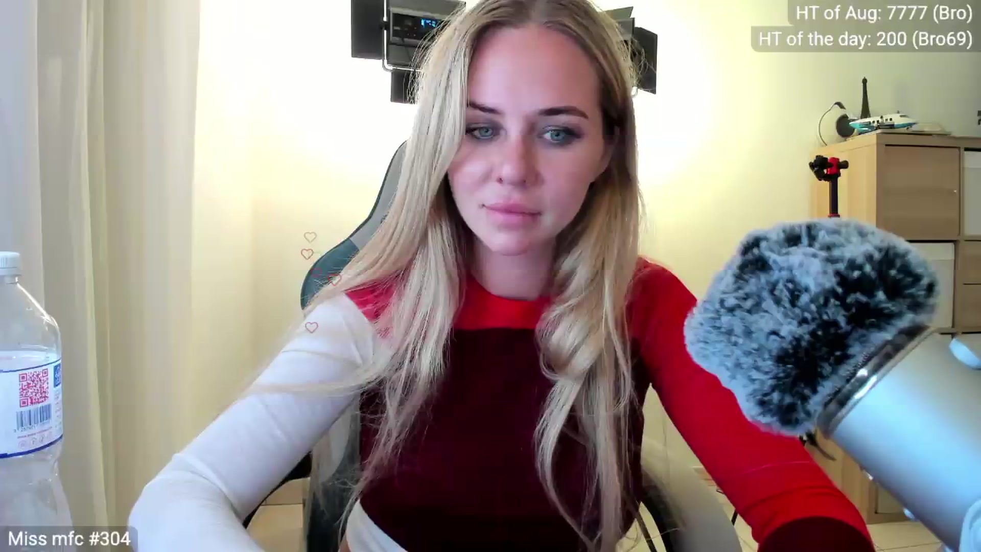 Gallery image thumbnail from Linda_0nline's myfreecams stream on, 08/12/2026, 21:45 image 5 of 20