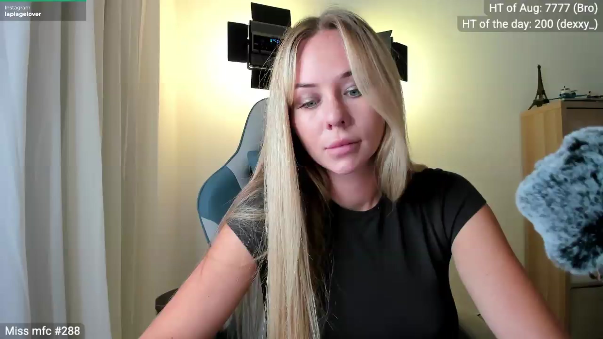 Gallery image thumbnail from Linda_0nline's myfreecams stream on, 08/16/2026, 18:55 image 14 of 20