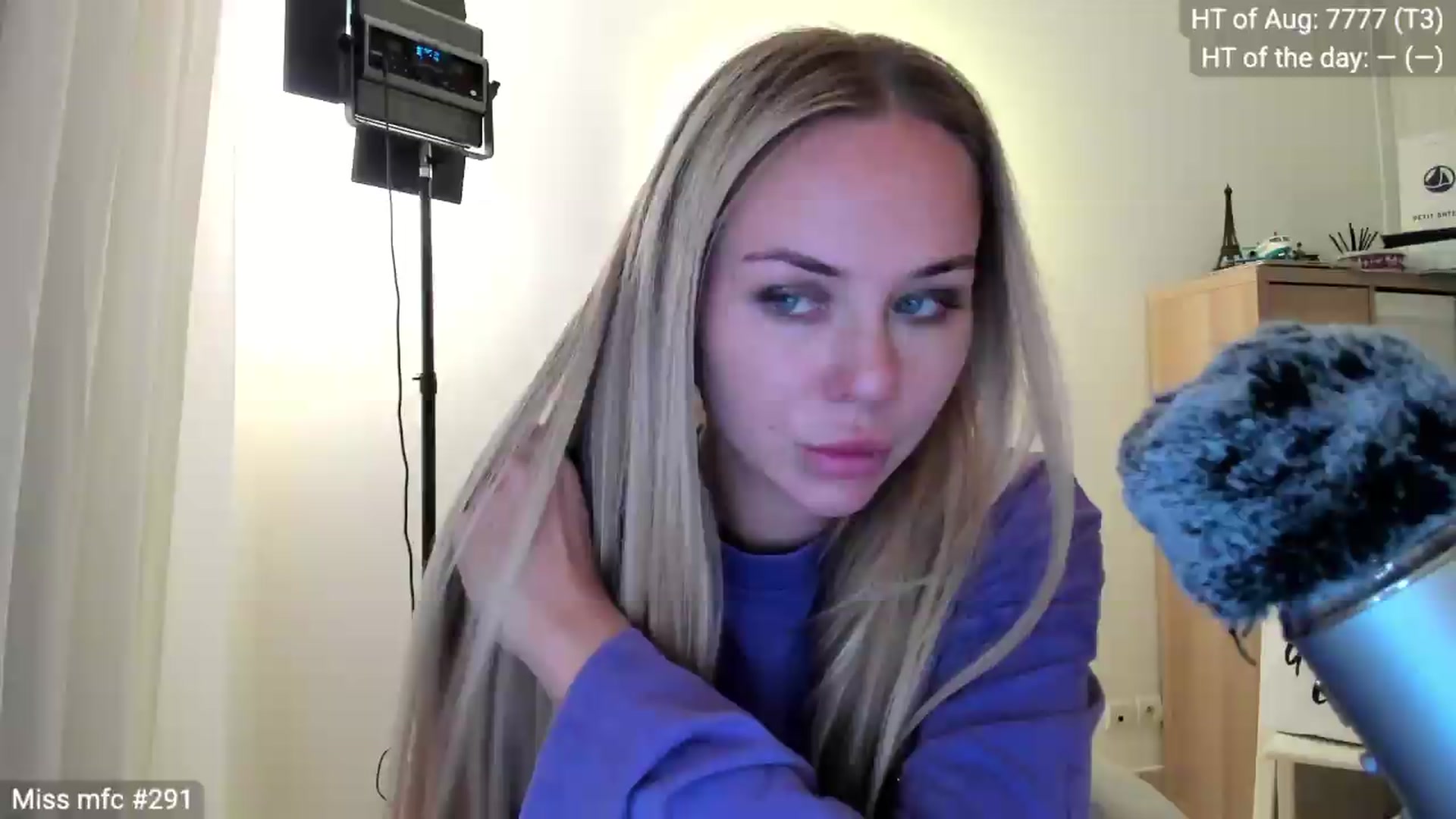 Gallery image thumbnail from Linda_0nline's myfreecams stream on, 08/21/2026, 21:47 image 1 of 20