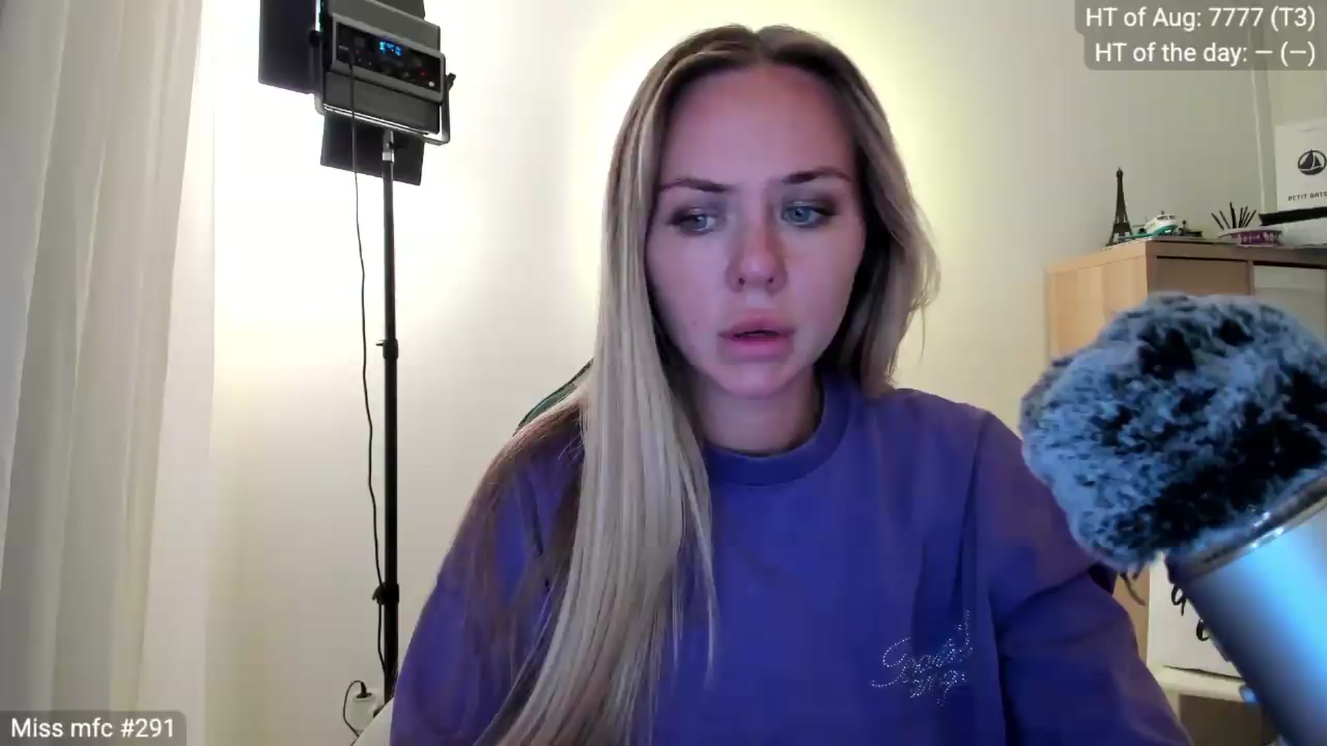 Gallery image thumbnail from Linda_0nline's myfreecams stream on, 08/21/2026, 21:47 image 2 of 20