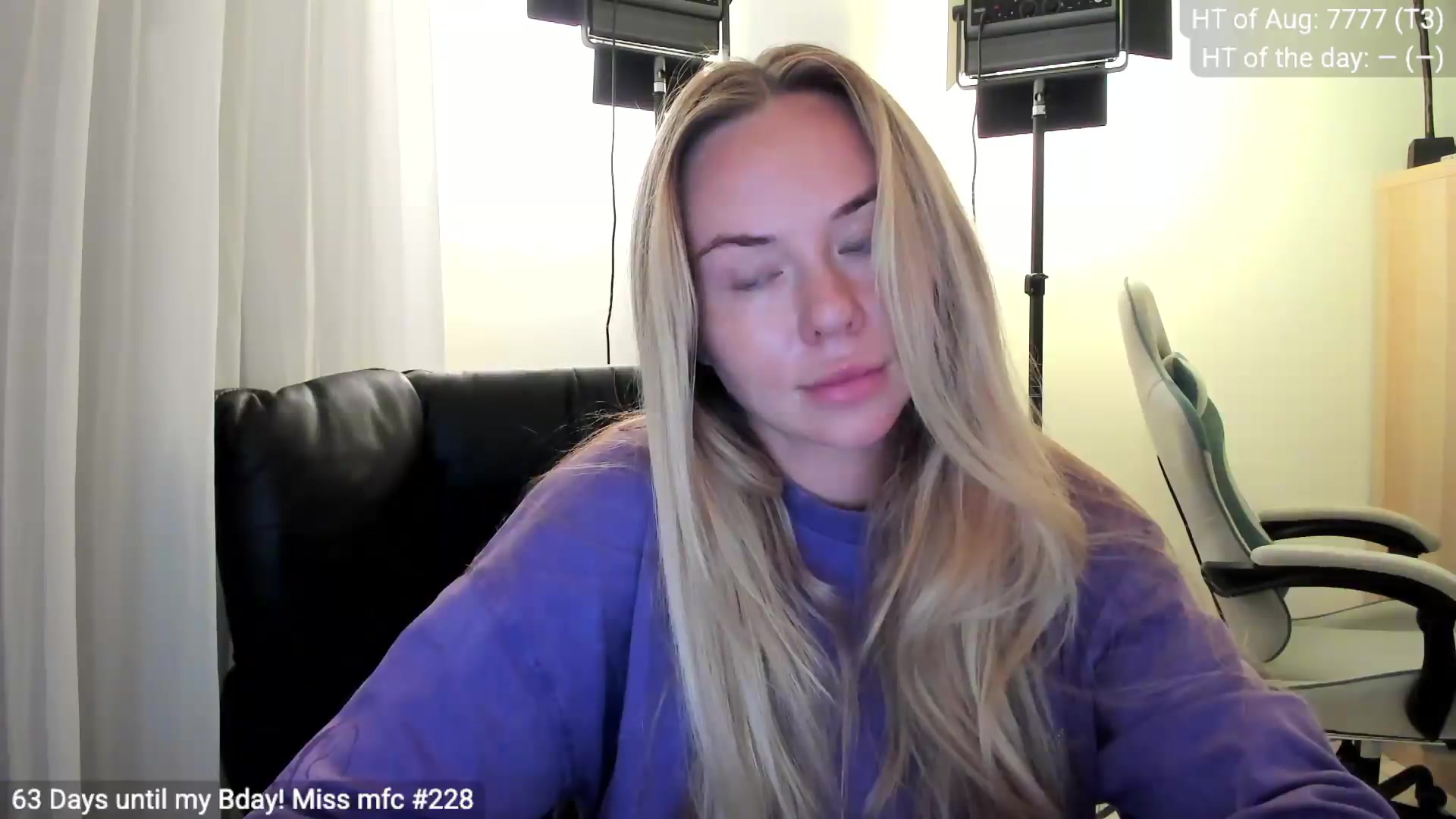 Gallery image thumbnail from Linda_0nline's myfreecams stream on, 08/31/2026, 21:03 image 5 of 20