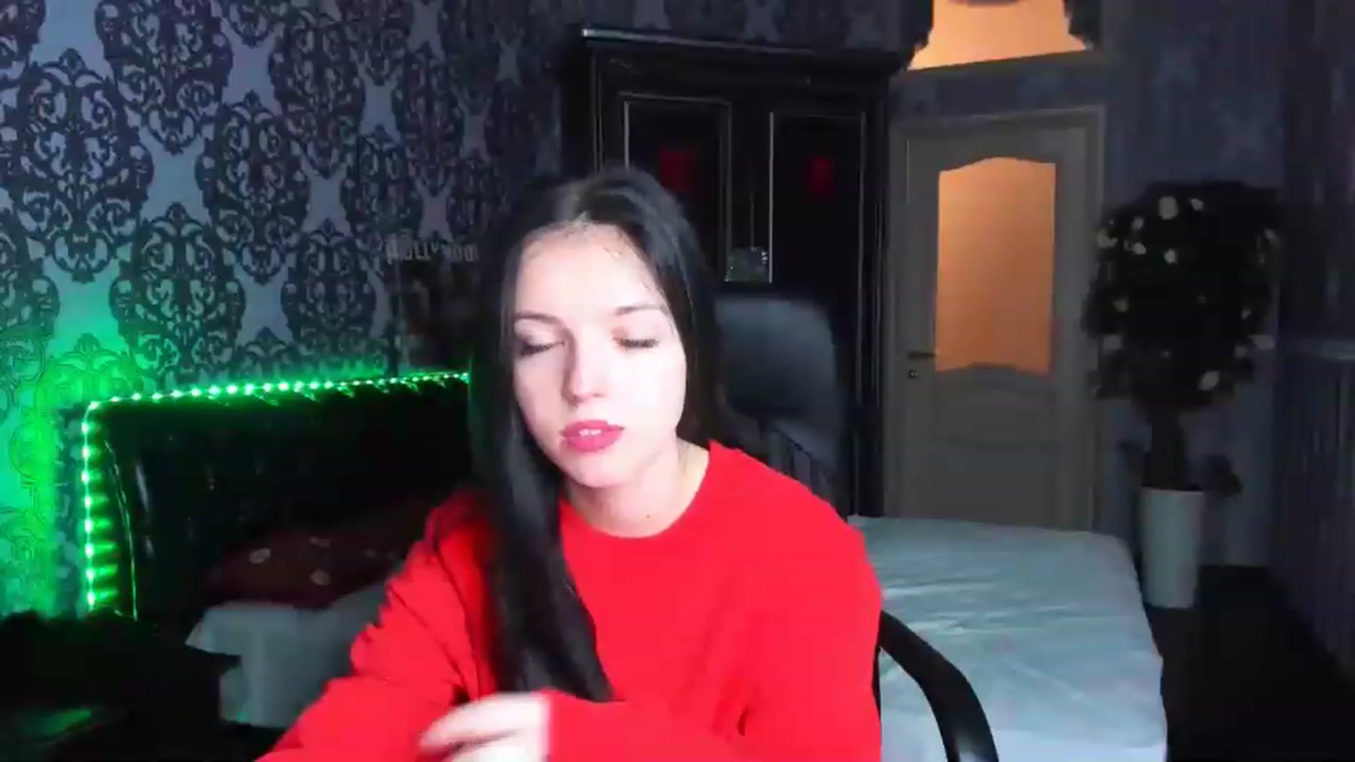 Gallery image thumbnail from Linda_Bright's myfreecams stream on, 01/15/2023, 08:56 image 7 of 20