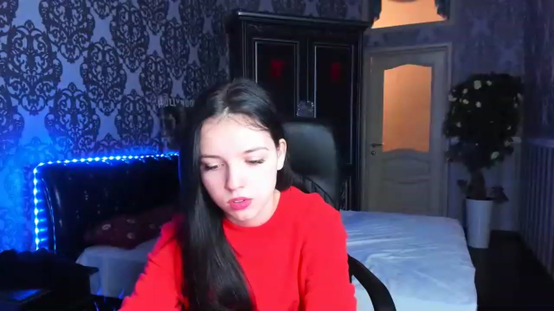 Gallery image thumbnail from Linda_Bright's myfreecams stream on, 01/15/2023, 08:56 image 18 of 20