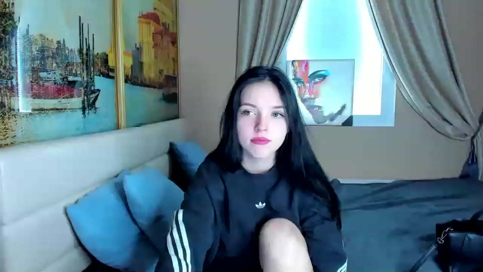 Gallery image thumbnail from Linda_Bright's myfreecams stream on, 01/30/2023, 09:04 image 7 of 20