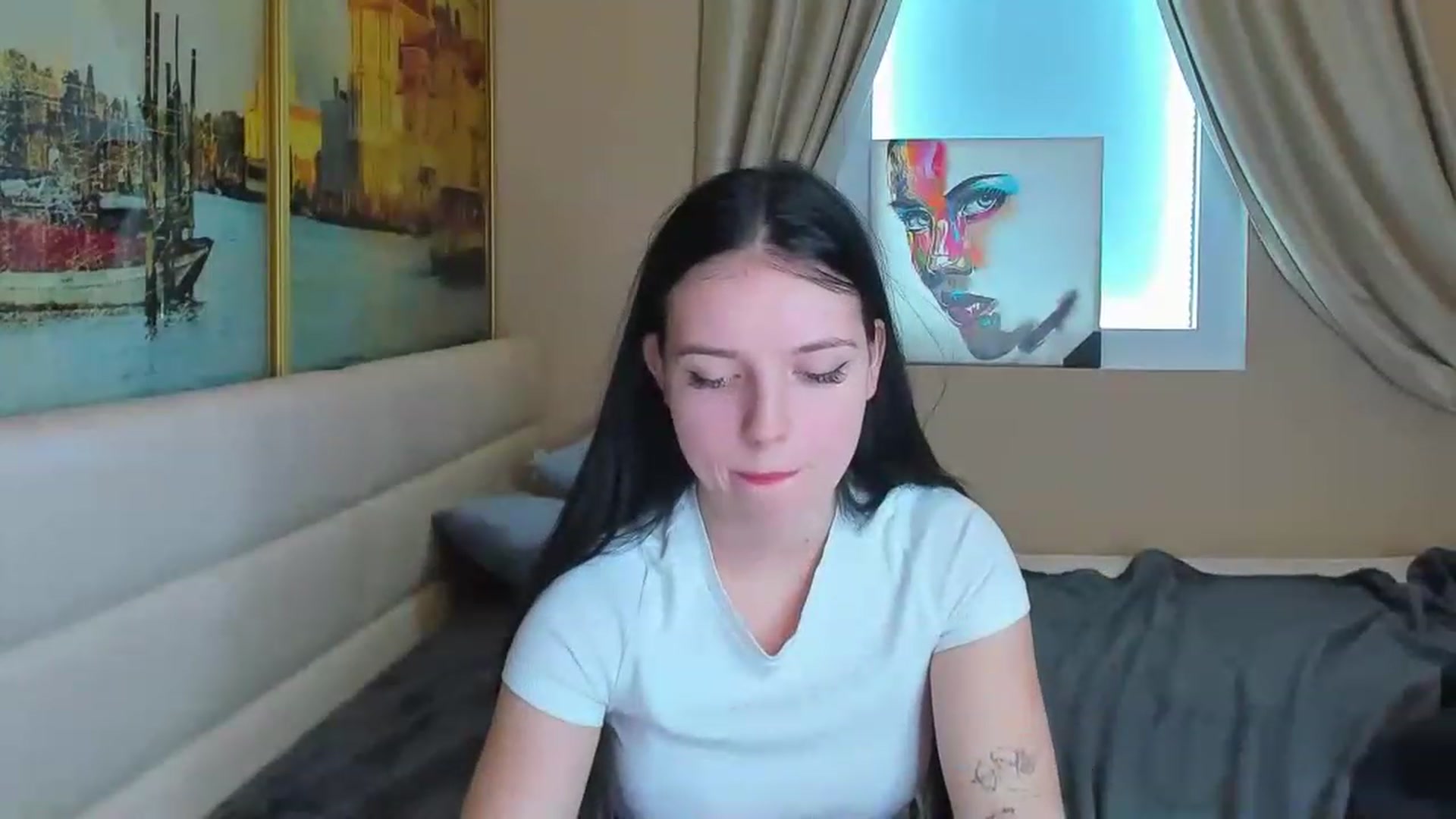 Gallery image thumbnail from Linda_Bright's myfreecams stream on, 02/03/2023, 10:38 image 15 of 20