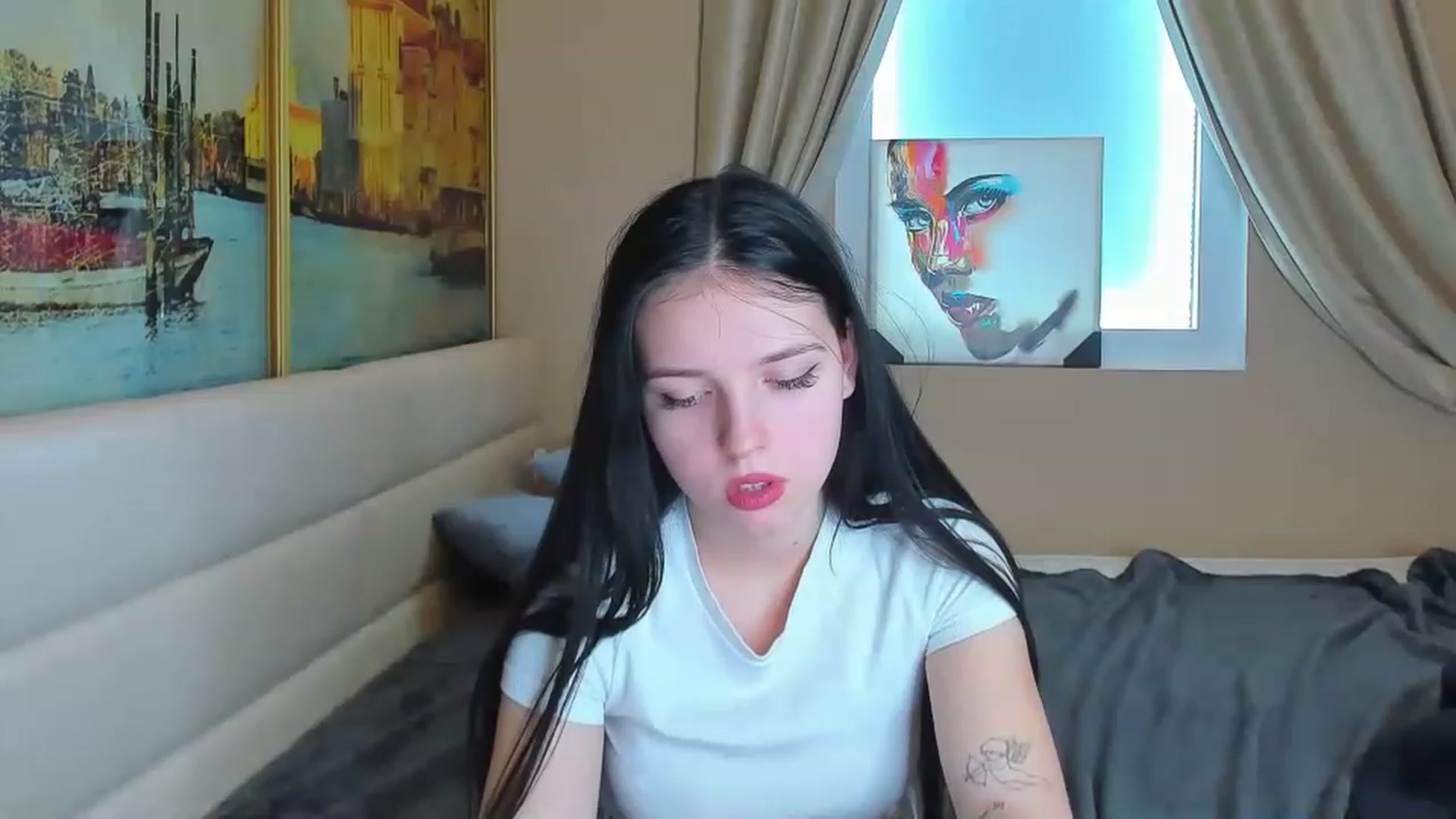 Gallery image thumbnail from Linda_Bright's myfreecams stream on, 02/03/2023, 10:38 image 4 of 20