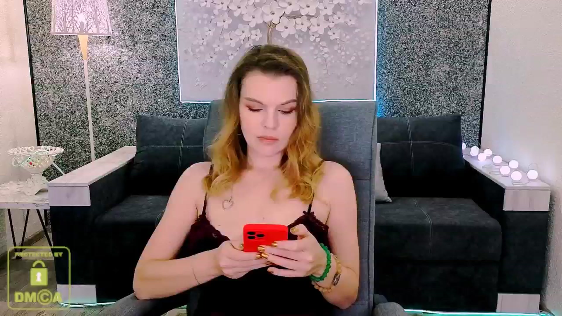 Gallery image thumbnail from Linda___'s myfreecams stream on, 12/31/2024, 13:21 image 6 of 20