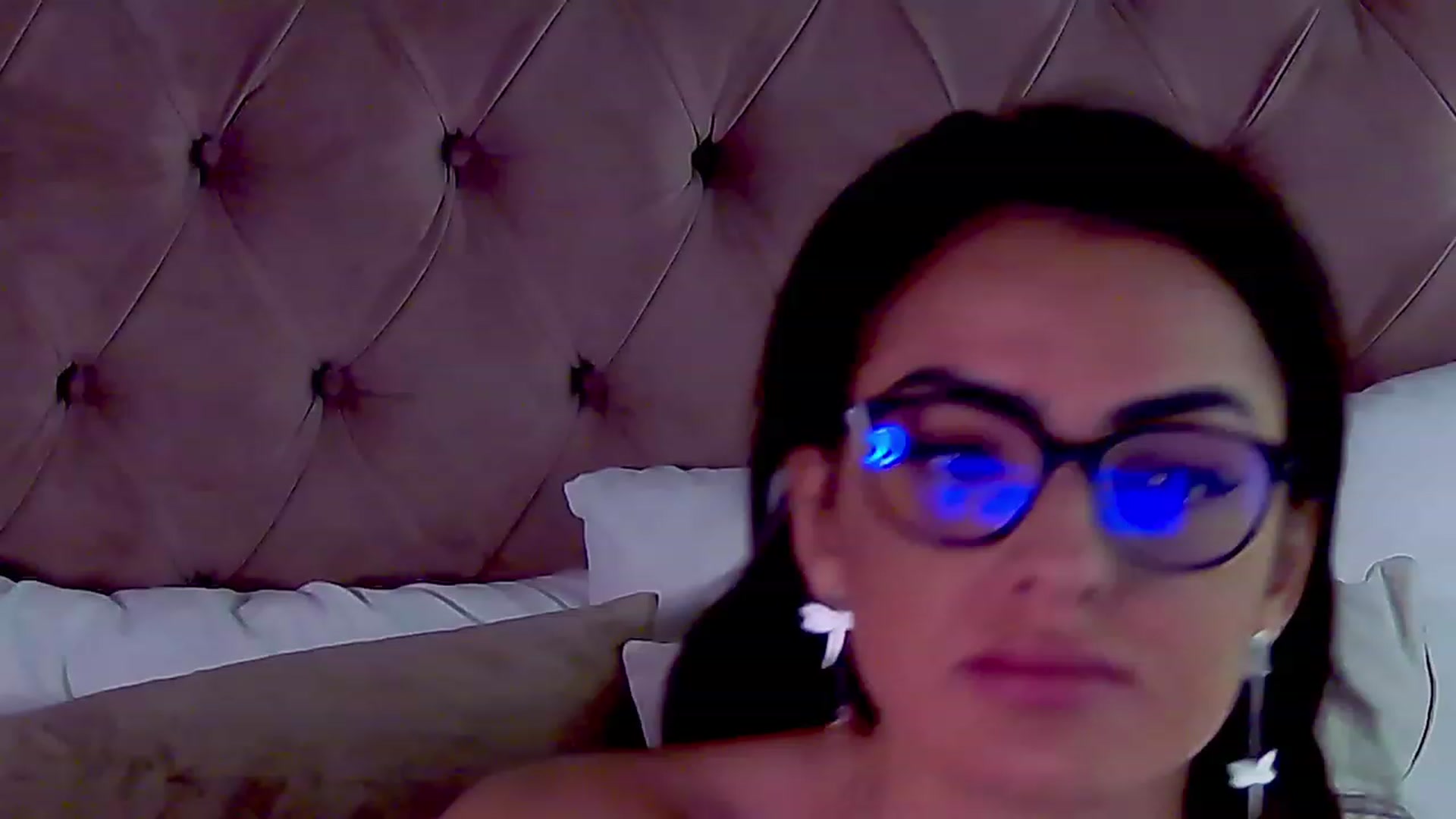 Gallery image thumbnail from LindsayDee's myfreecams stream on, 12/12/2022, 19:52 image 12 of 20