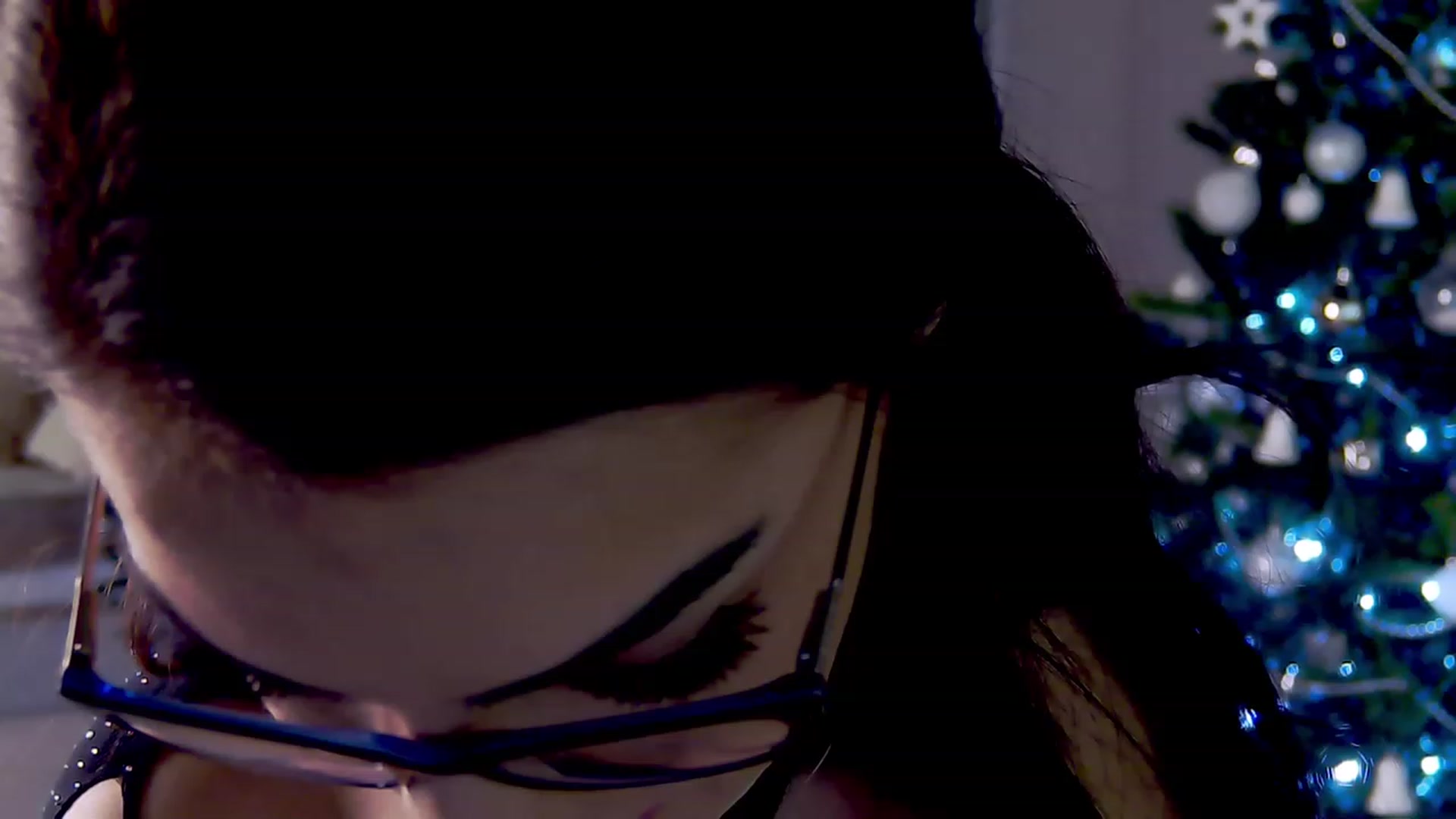 Gallery image thumbnail from LindsayDee's myfreecams stream on, 12/28/2022, 18:47 image 2 of 20